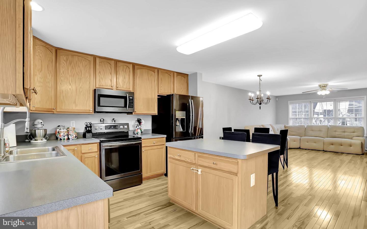 HAMMONDS MILL - Residential