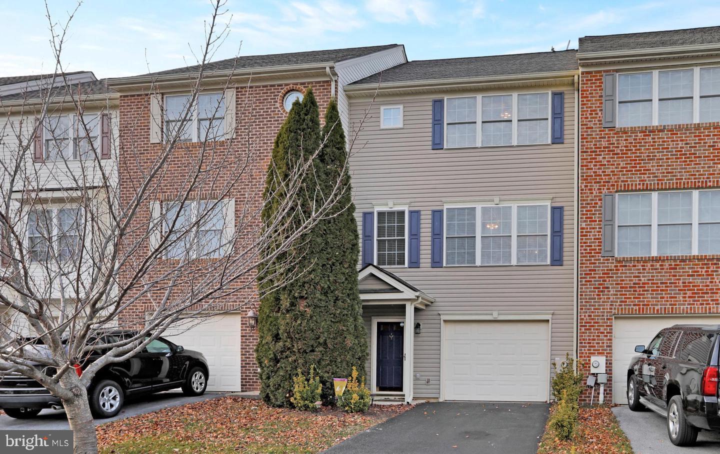 HAMMONDS MILL - Residential
