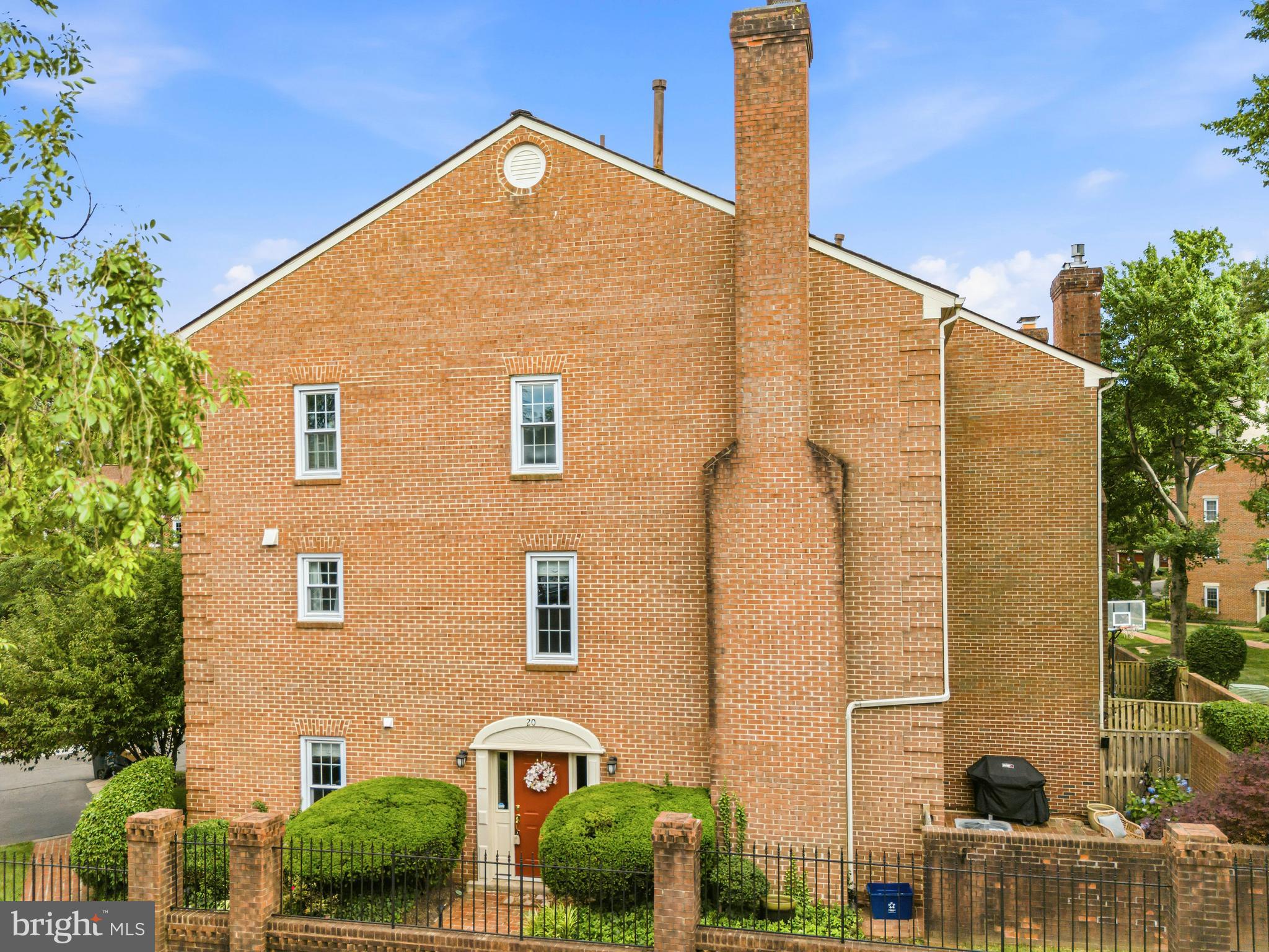 MANCHESTER SQUARE - Residential