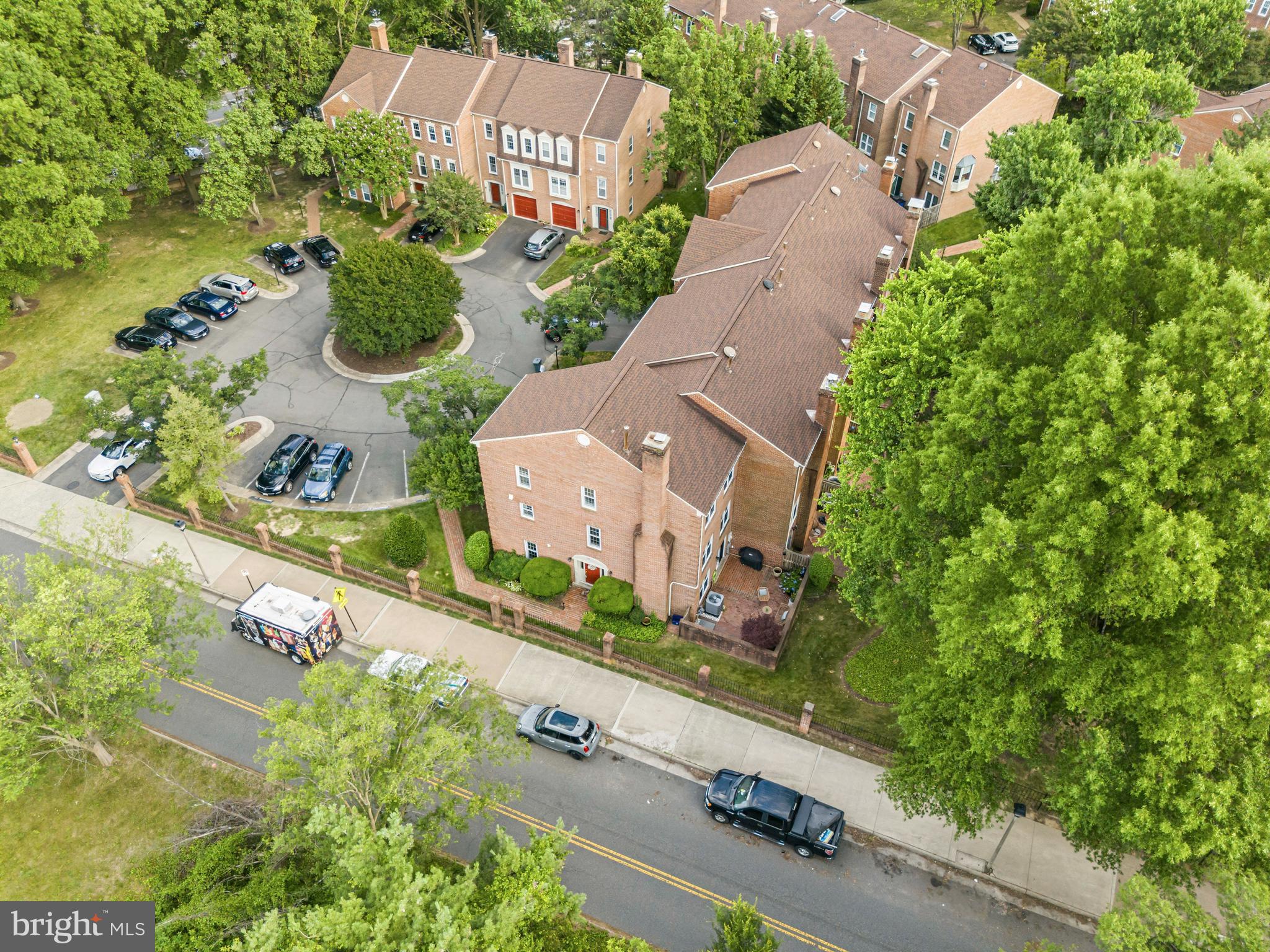MANCHESTER SQUARE - Residential
