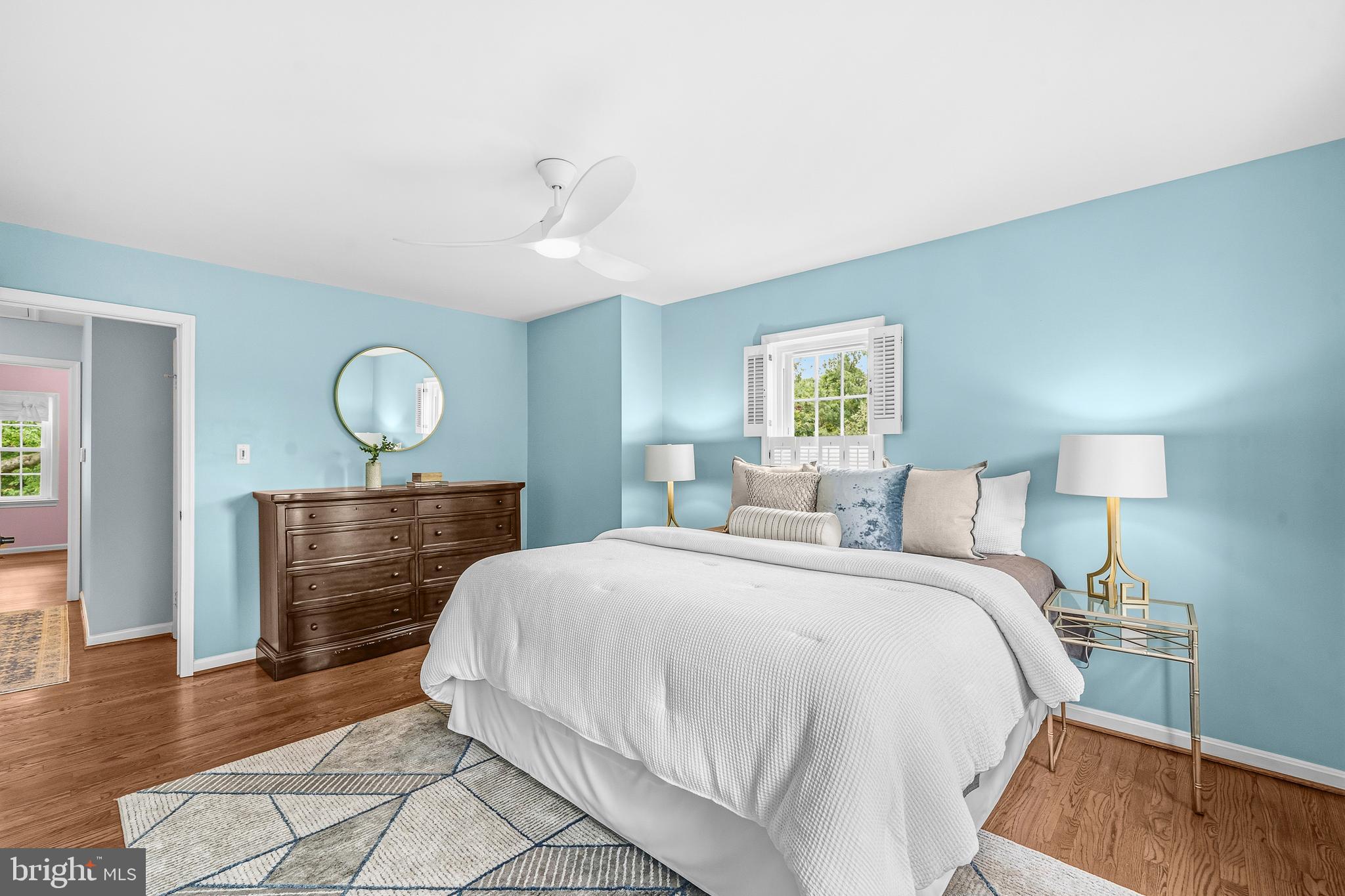 MANCHESTER SQUARE - Residential
