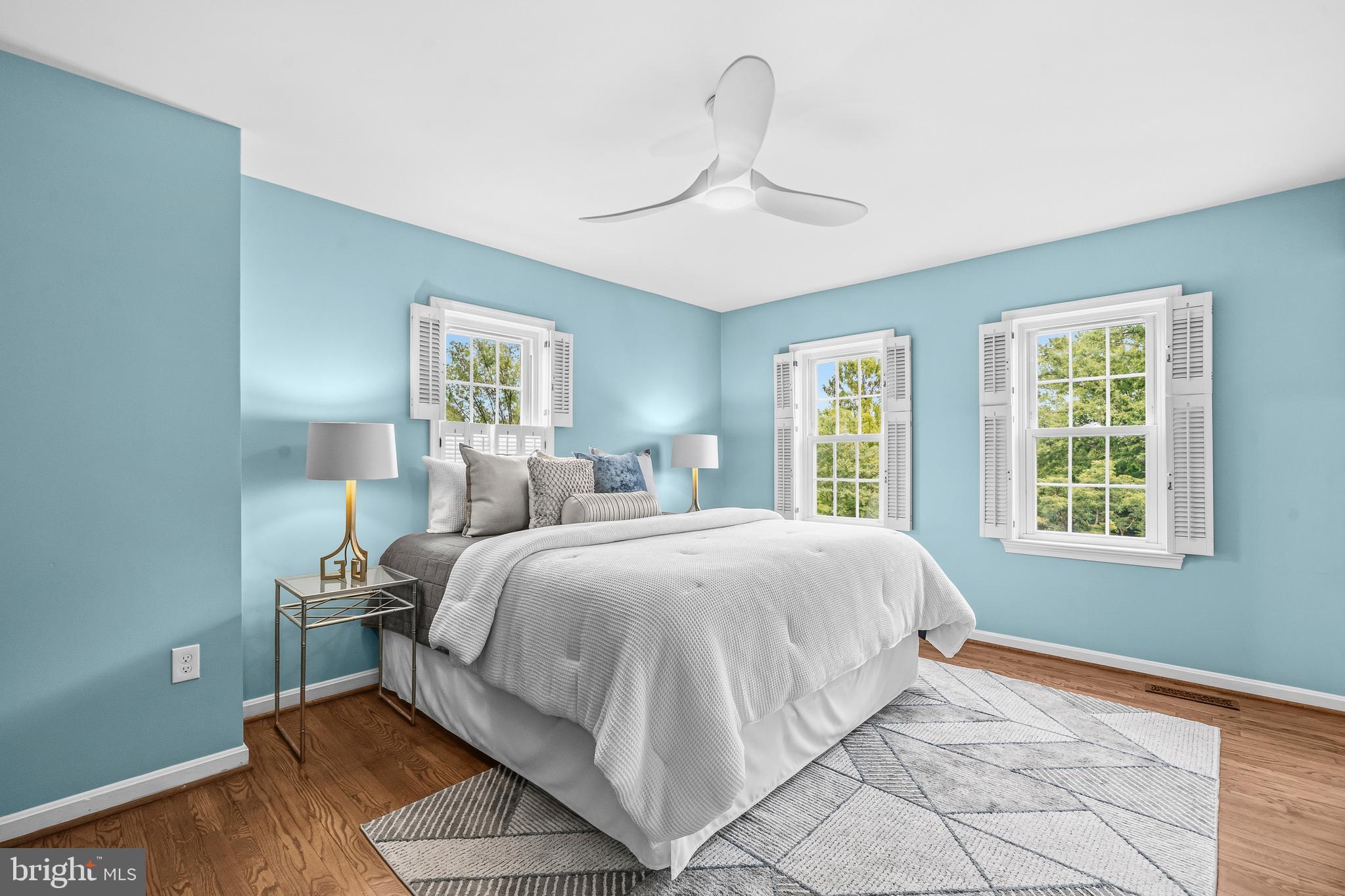MANCHESTER SQUARE - Residential