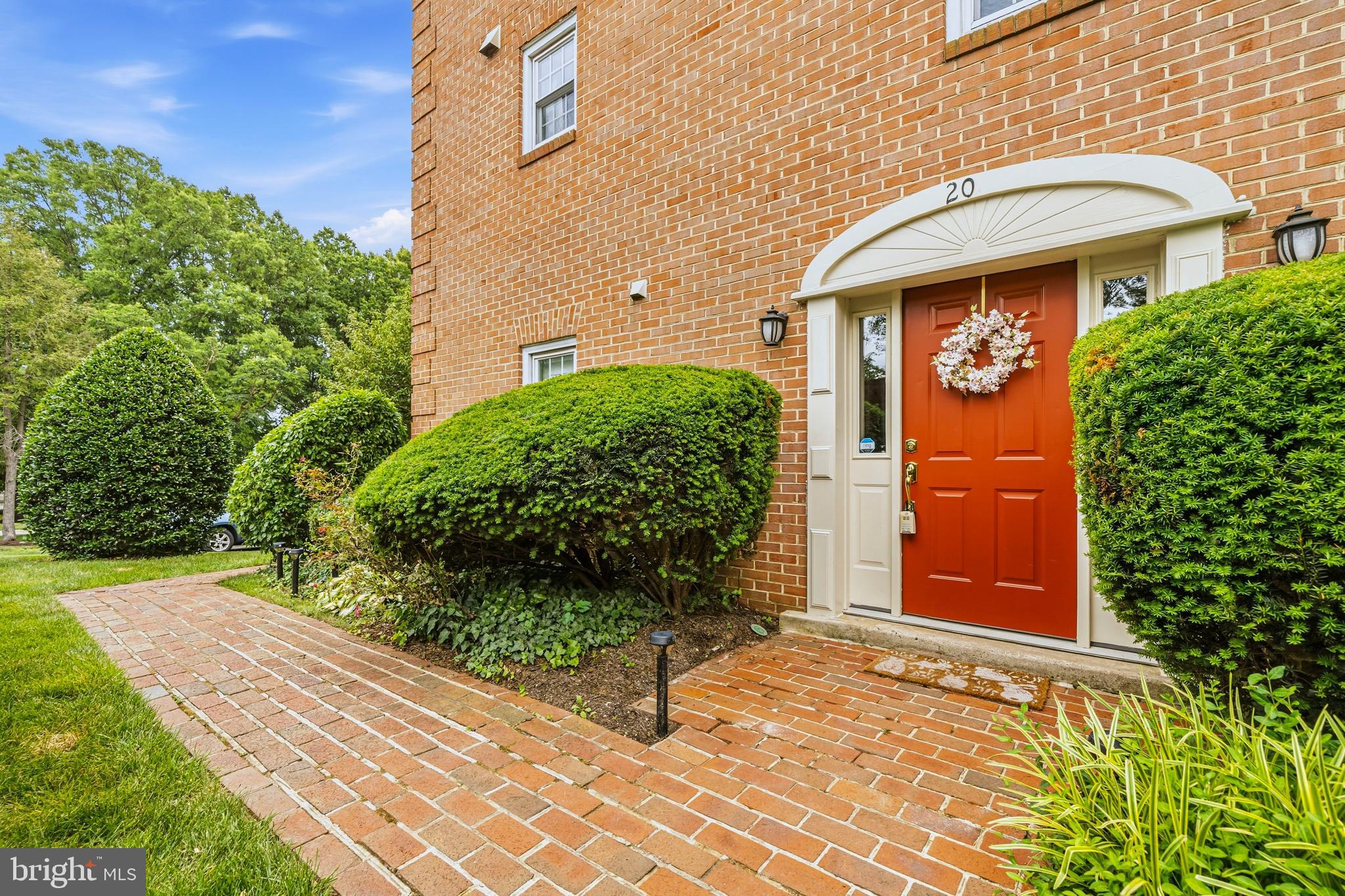 MANCHESTER SQUARE - Residential