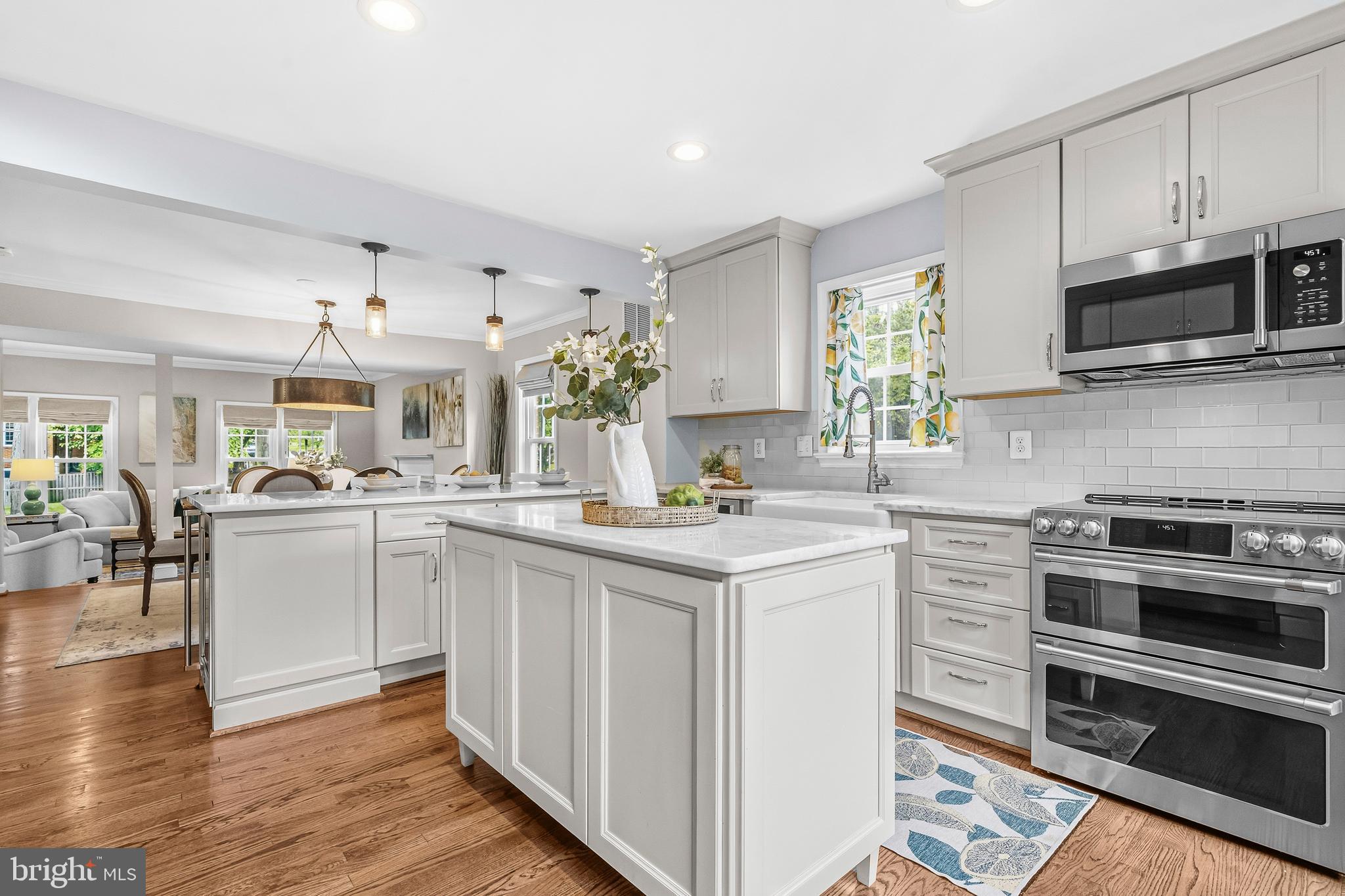 MANCHESTER SQUARE - Residential