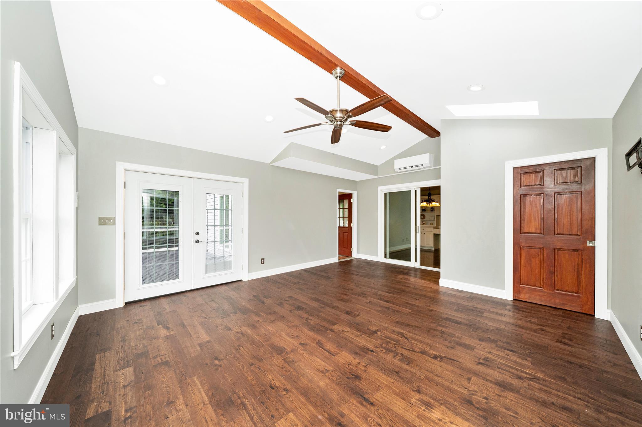 PRINCE KNOLL - Residential