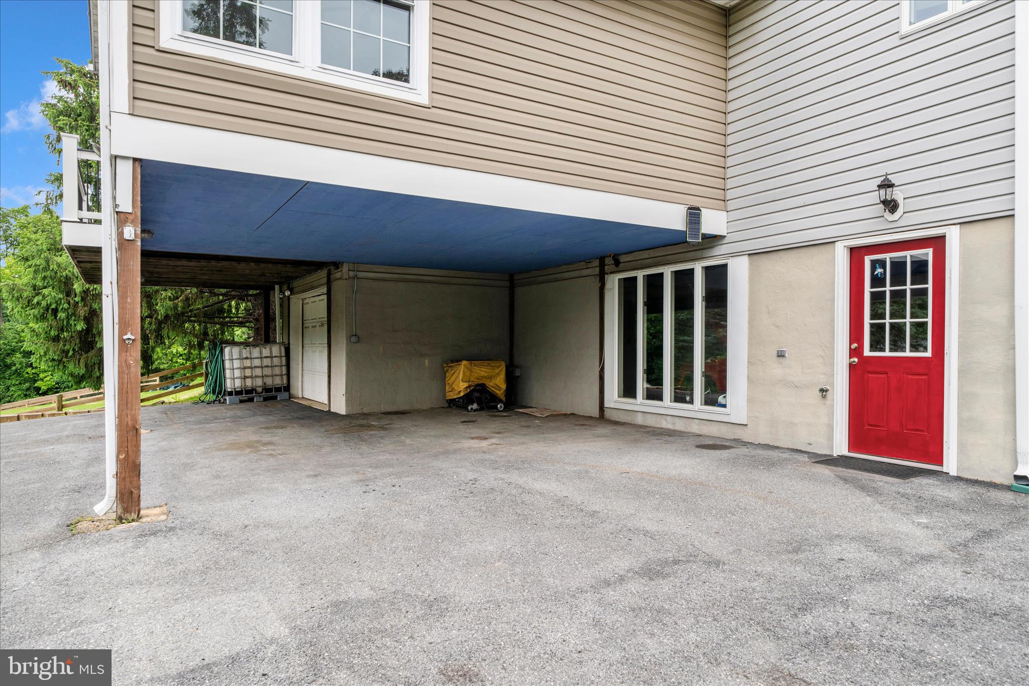 PRINCE KNOLL - Residential