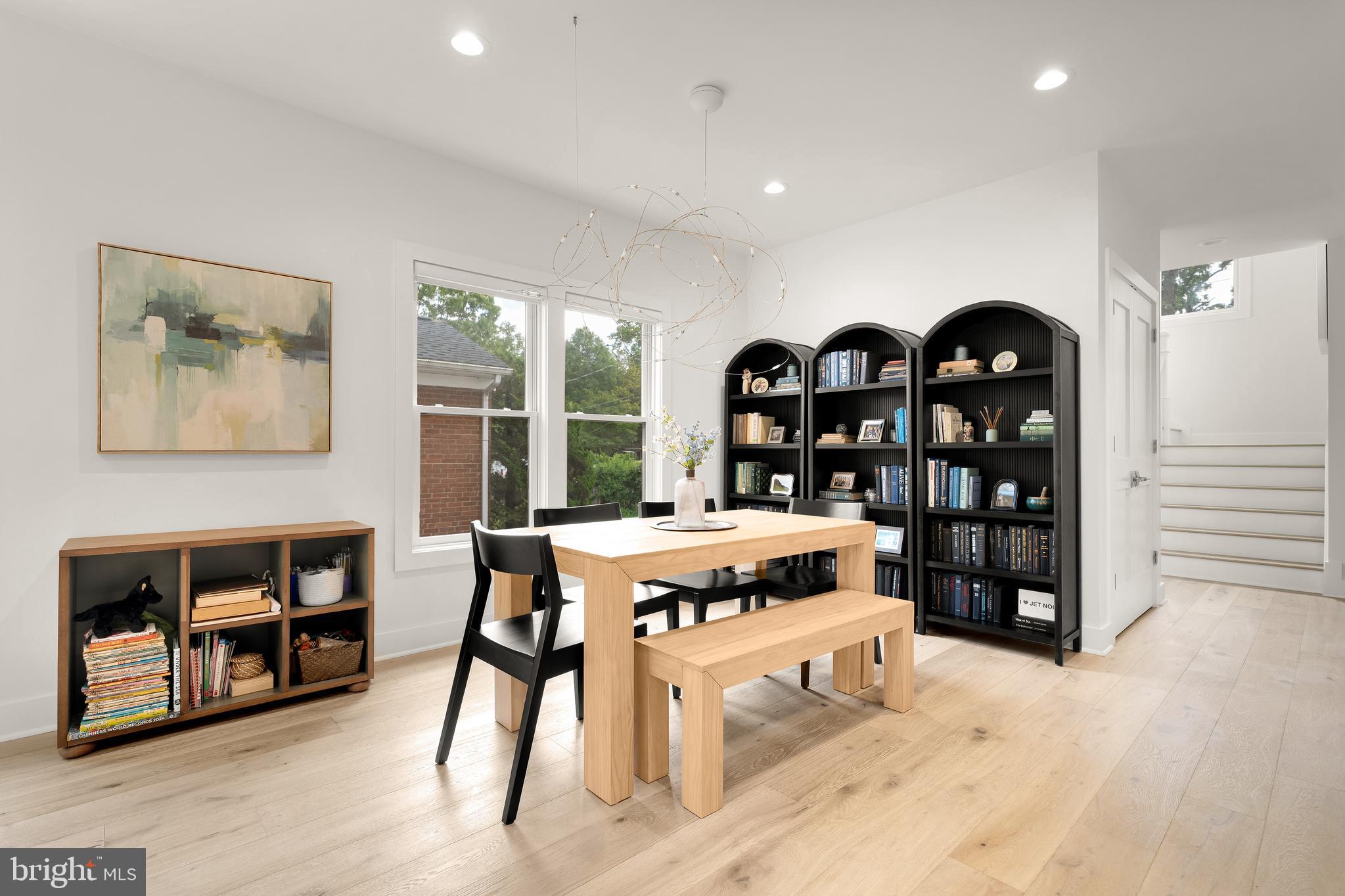 CARLIN SPRINGS - Residential