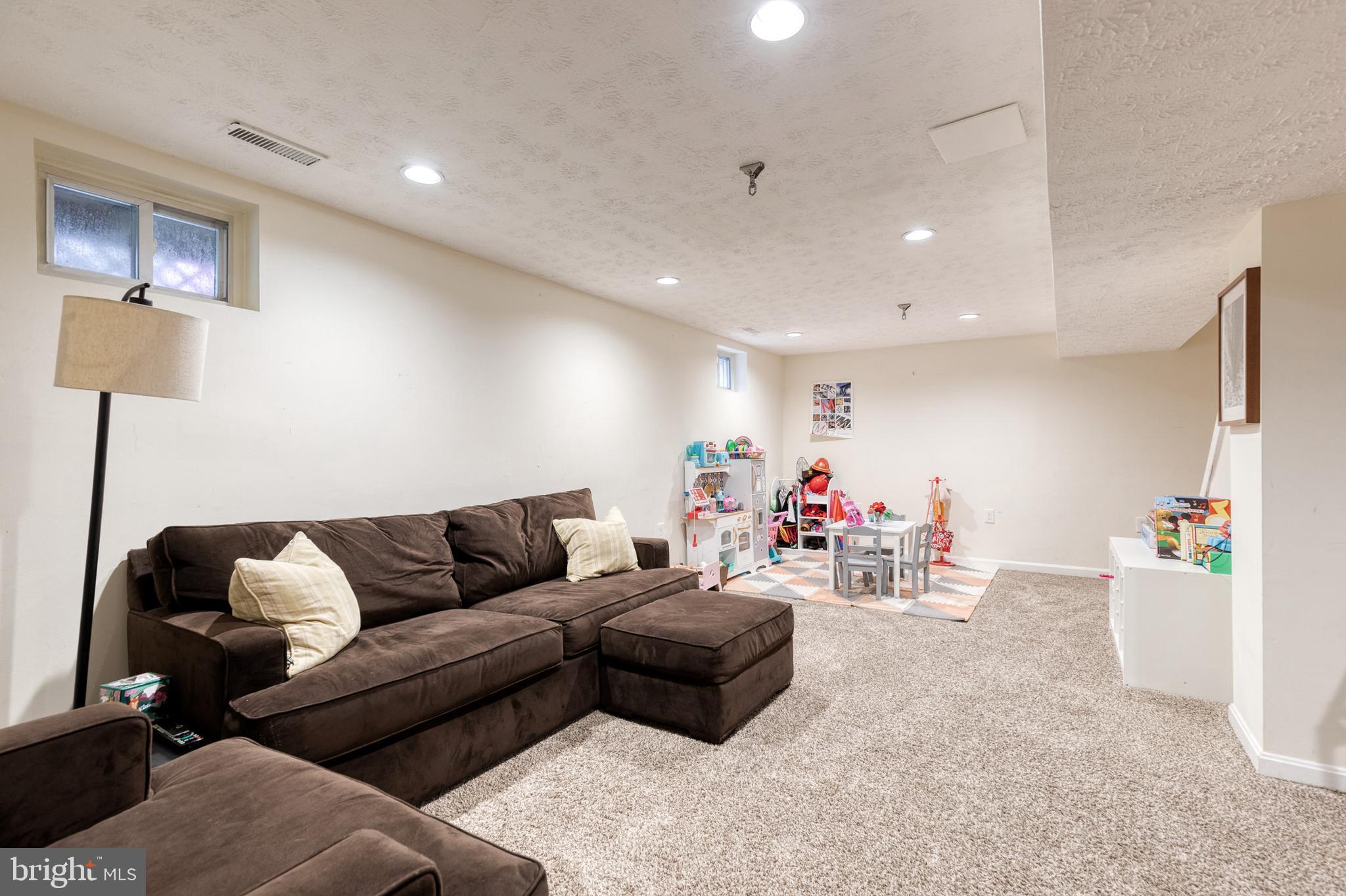 GREENBRIER - Residential