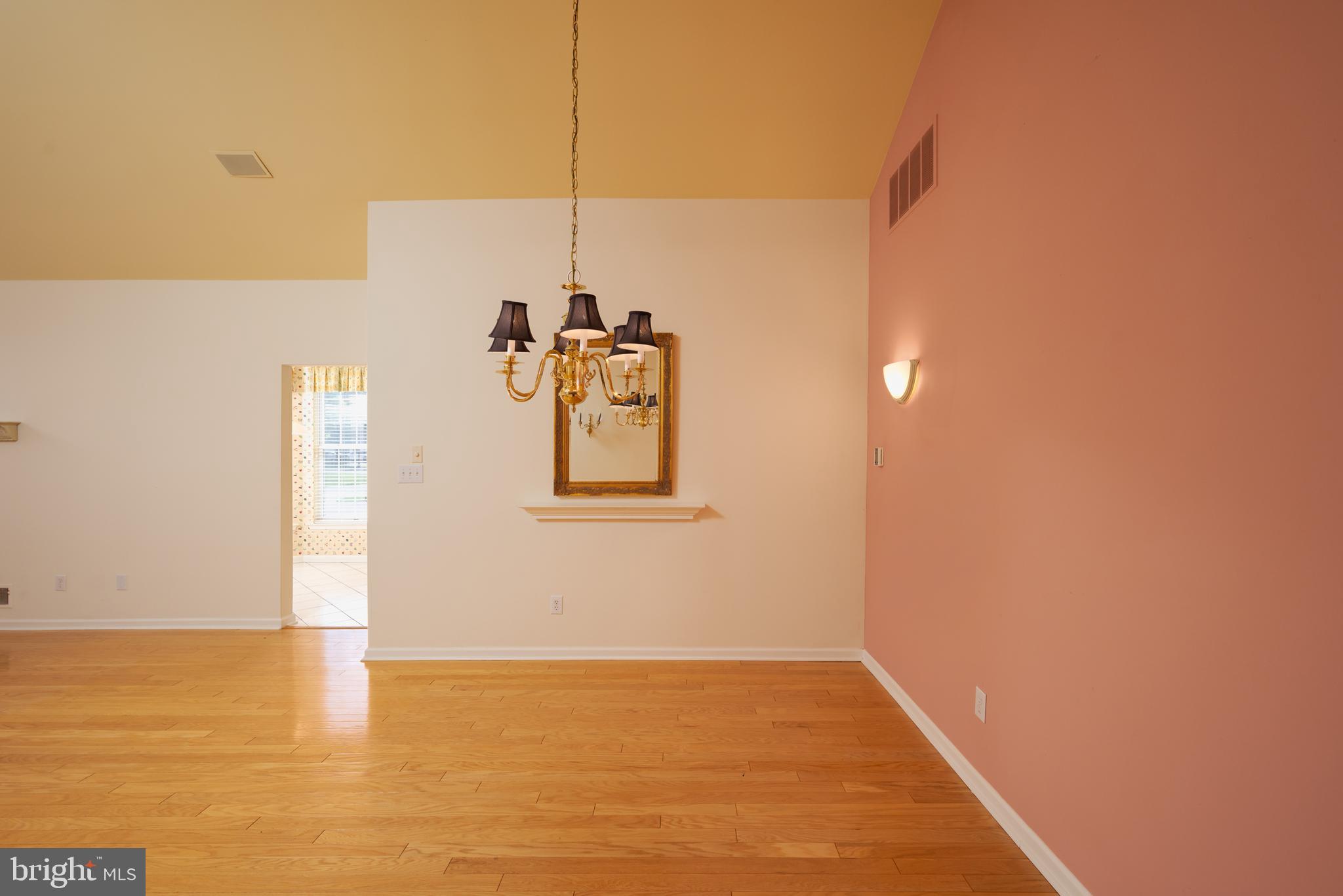 FLOWERS MILL - Residential