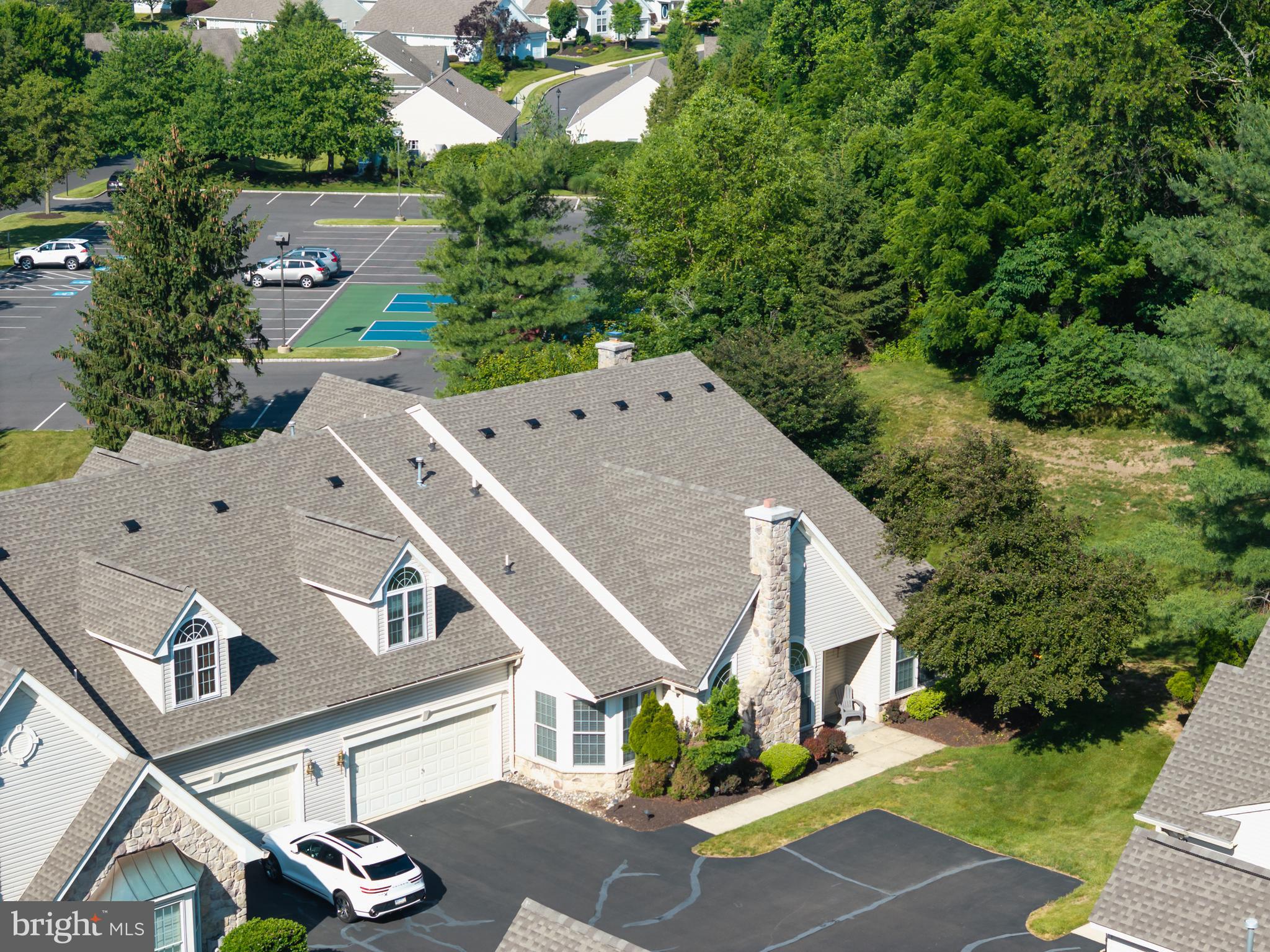 FLOWERS MILL - Residential