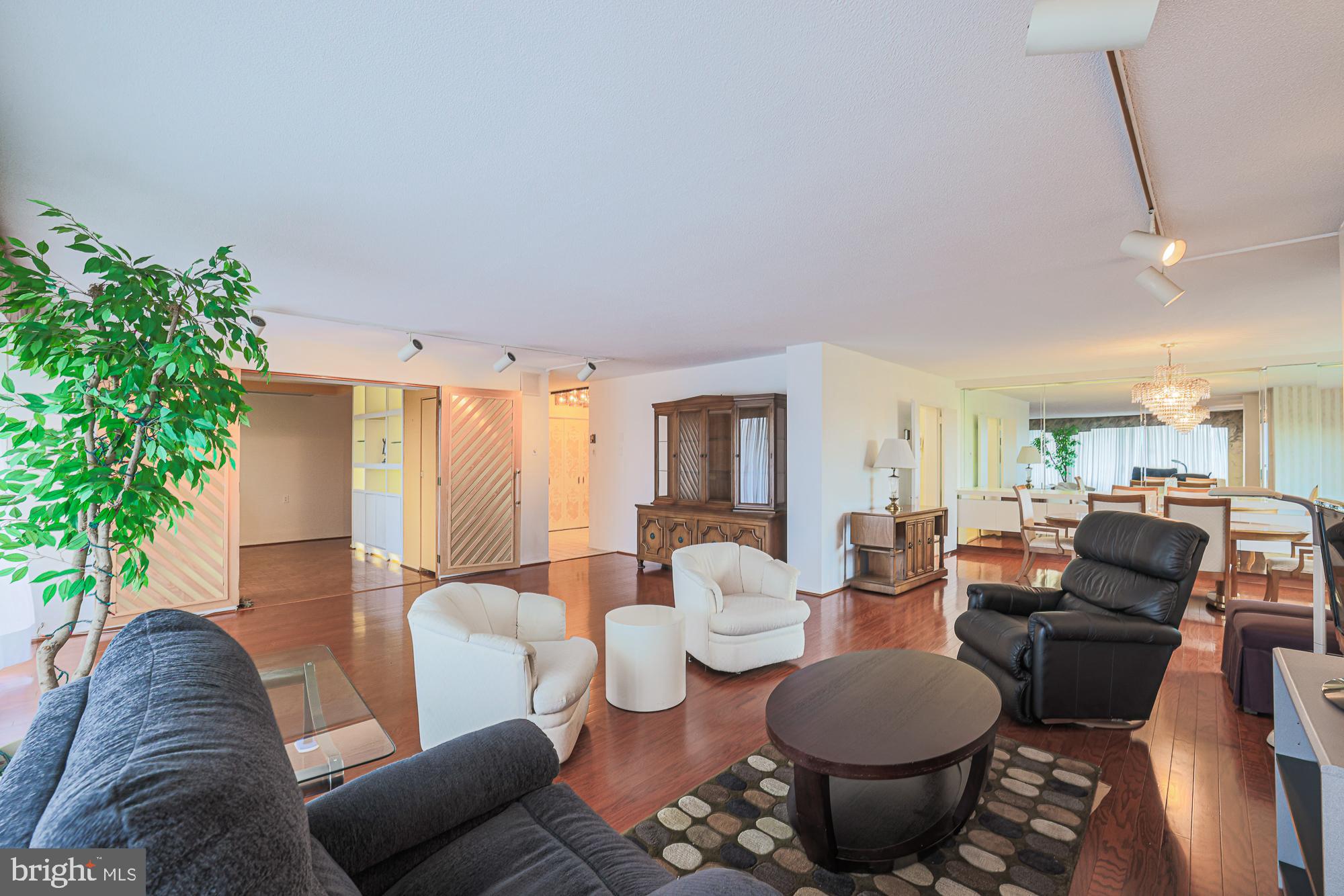 UPPER PARK HEIGHTS - Residential