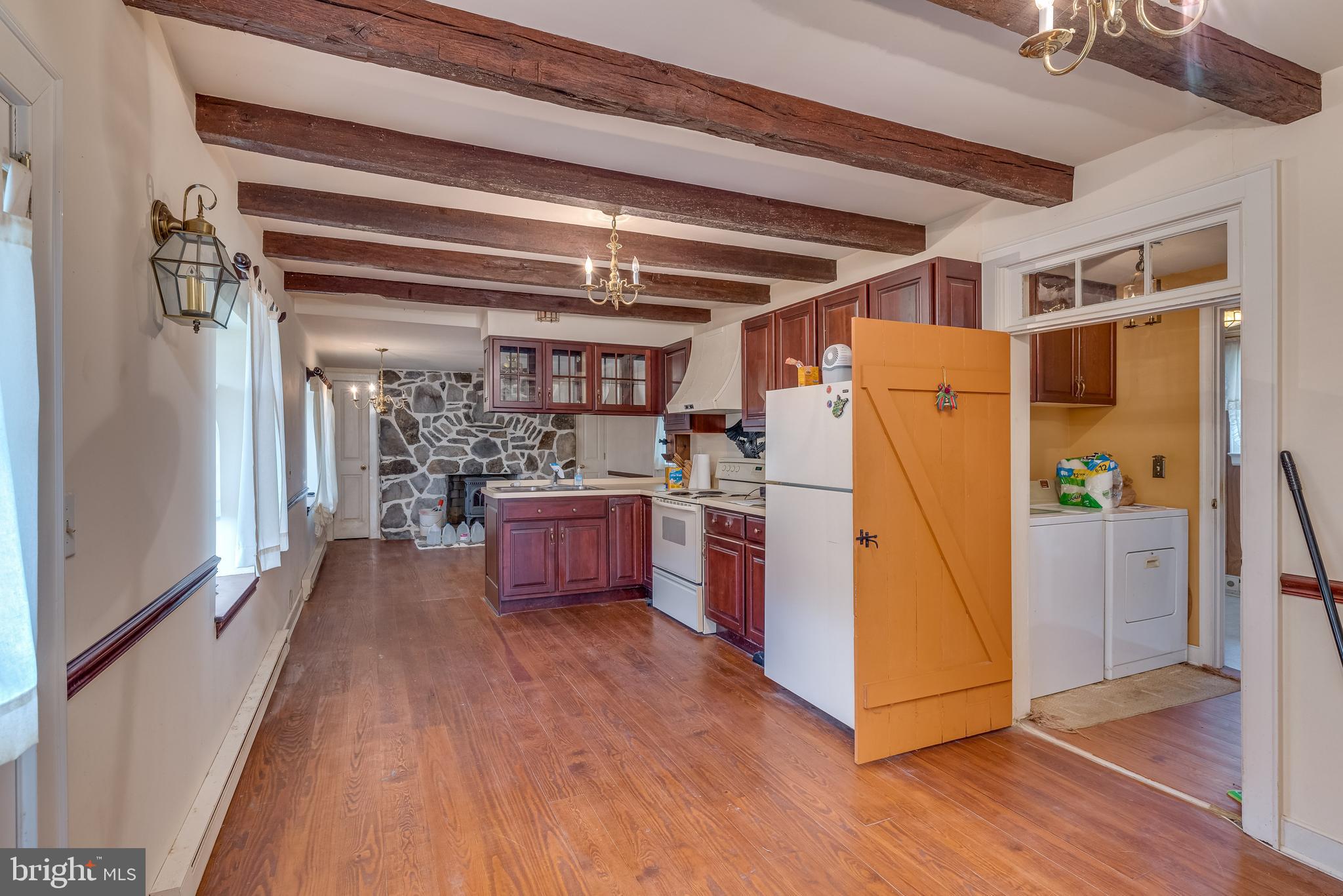 JEFFERSON LINE - Residential
