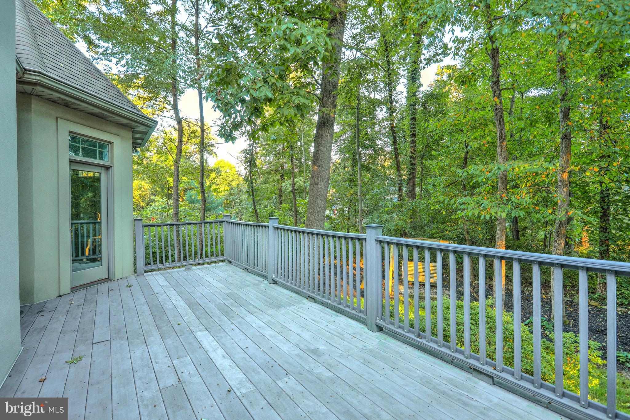 SENTRY WOODS - Residential