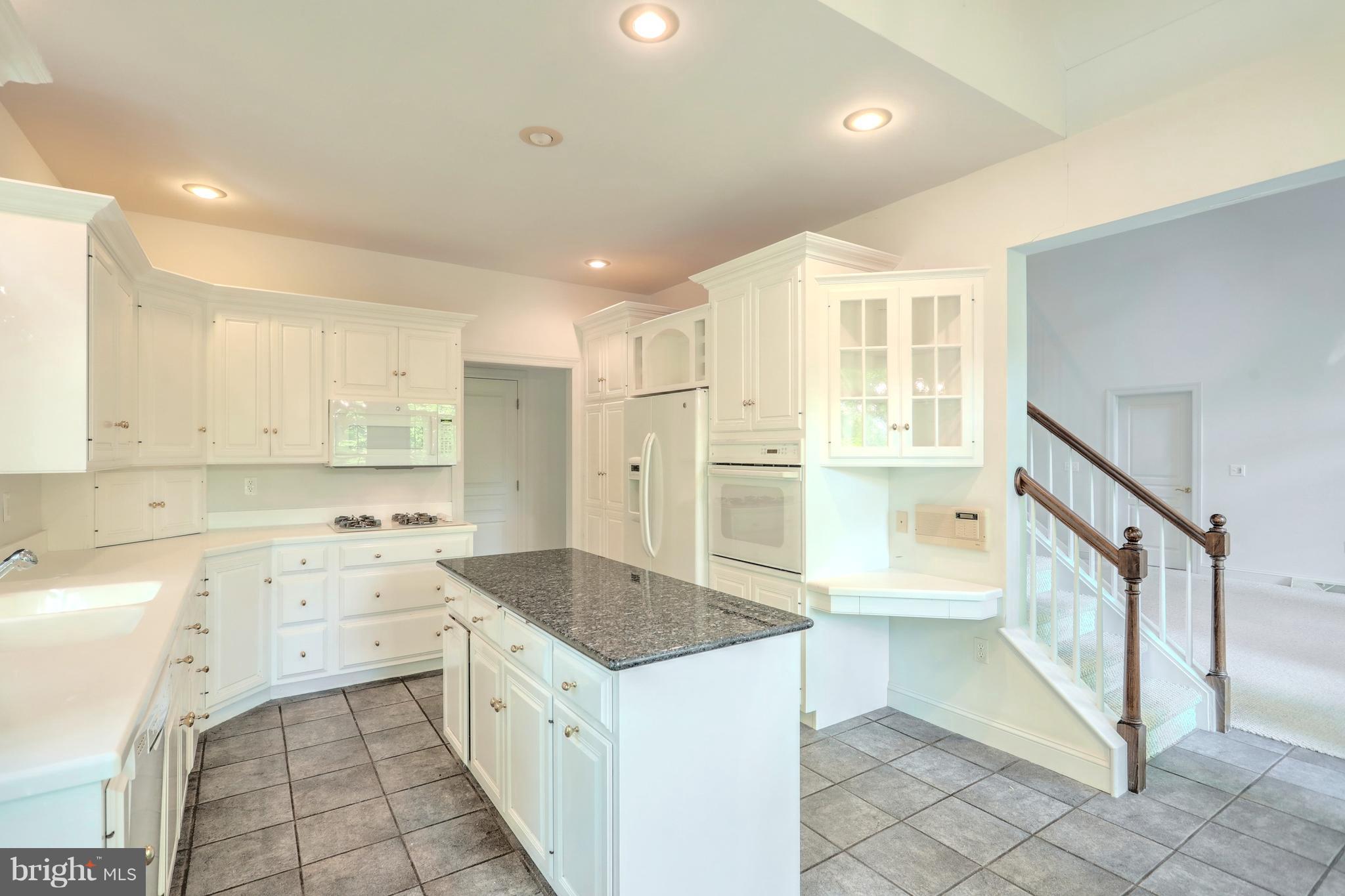 SENTRY WOODS - Residential