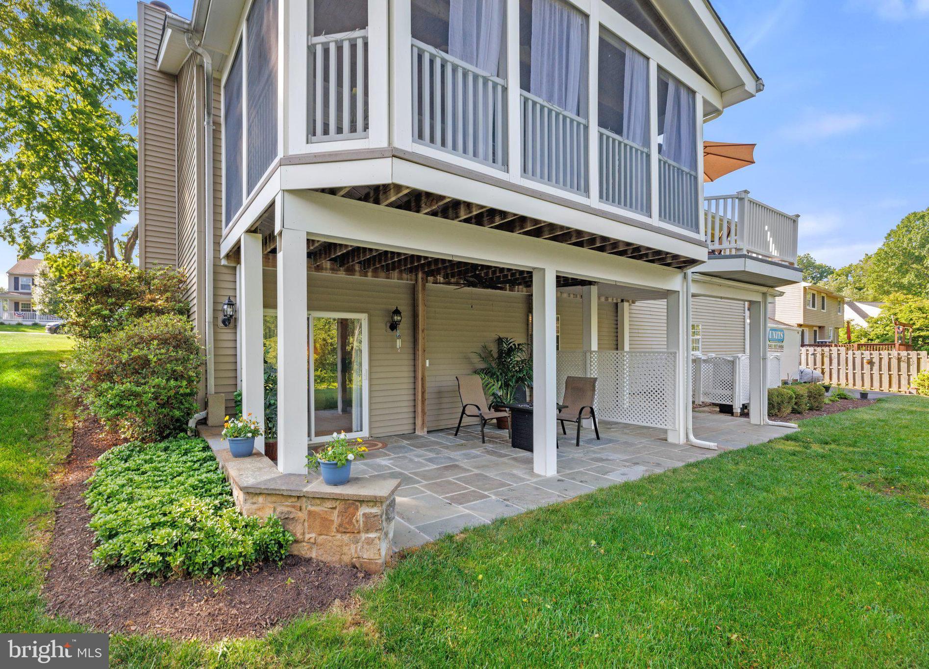 WARR LAKES - Residential