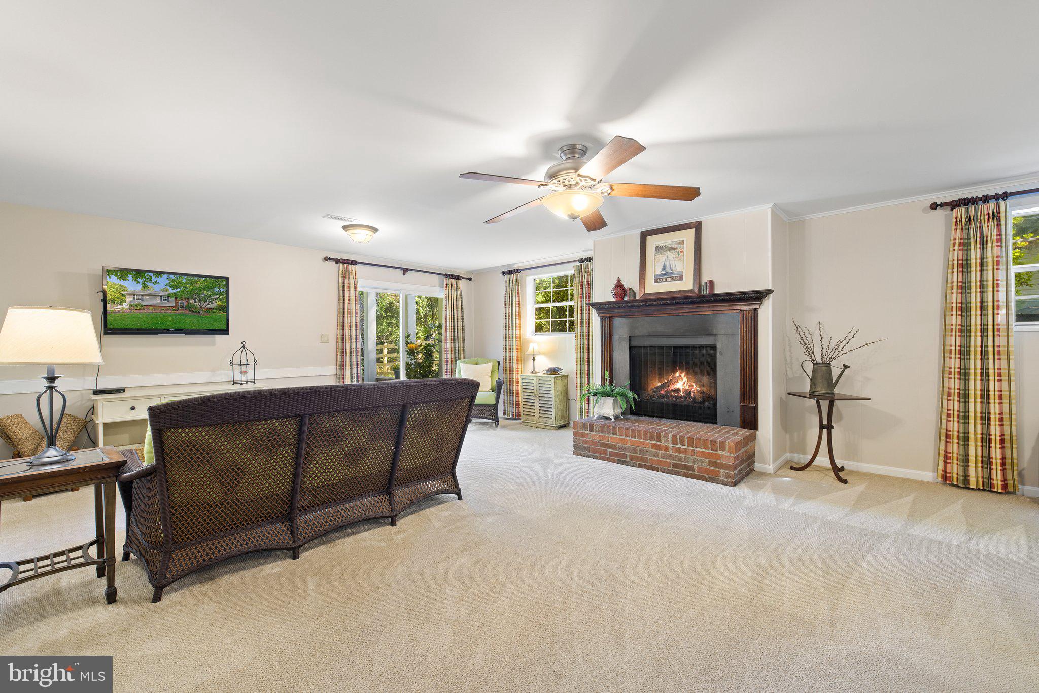 WARR LAKES - Residential