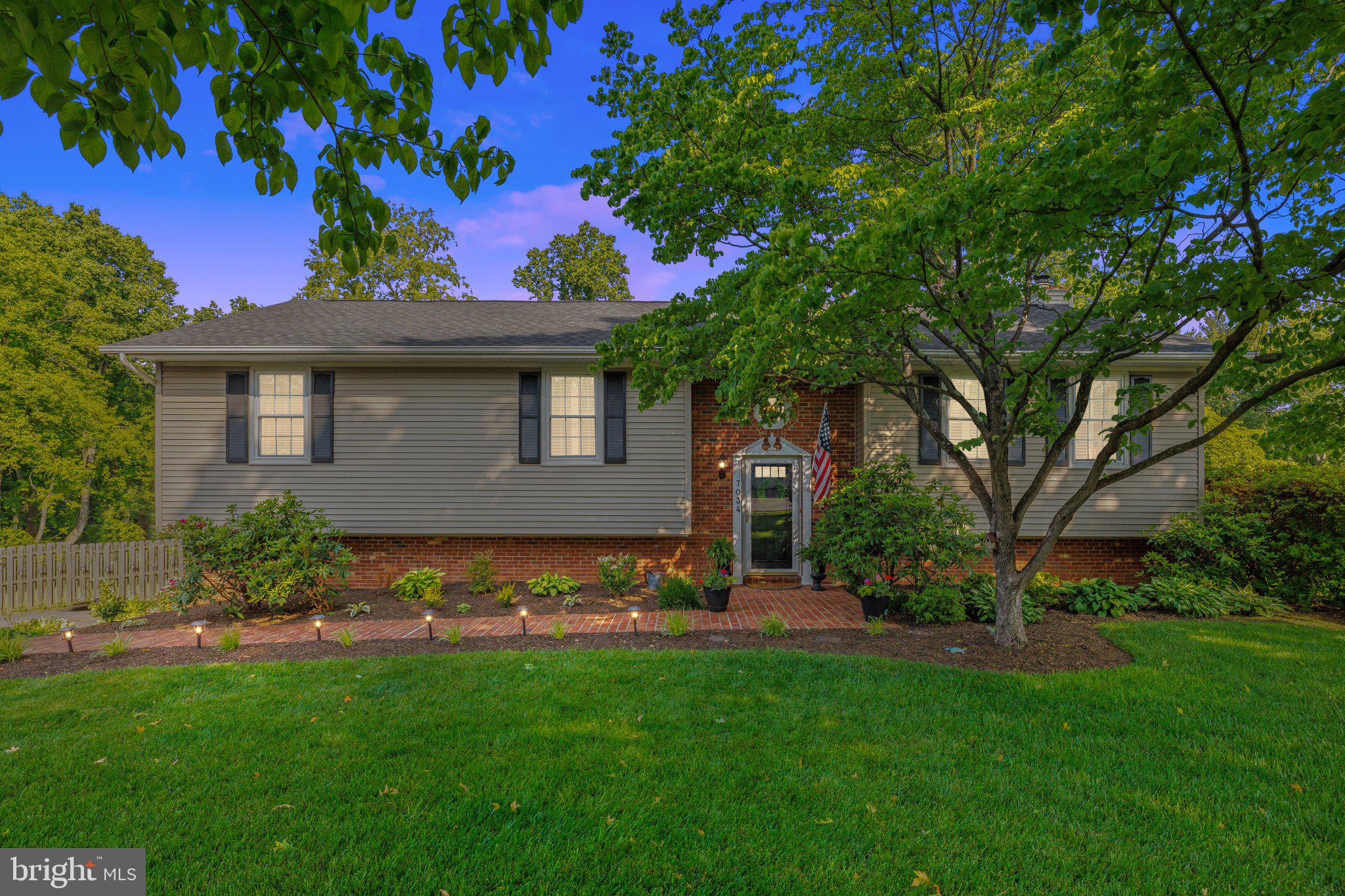 WARR LAKES - Residential