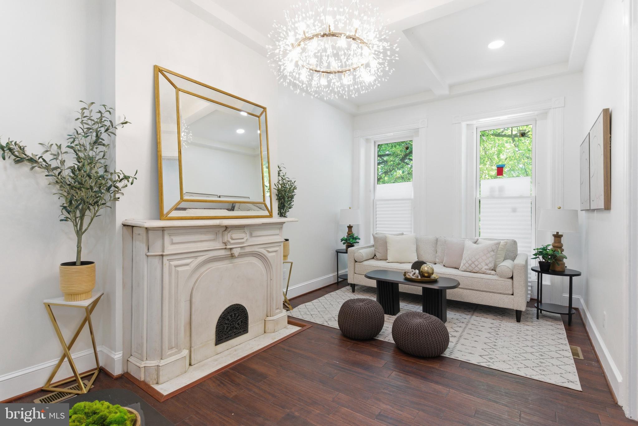 MARBLE HILL - Residential