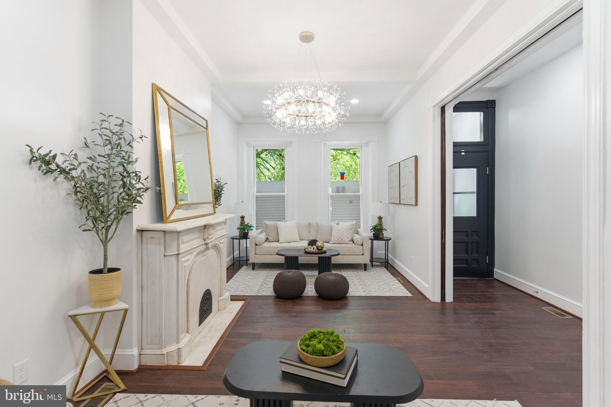 MARBLE HILL - Residential