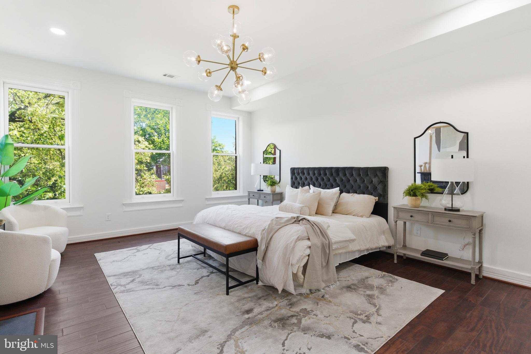 MARBLE HILL - Residential