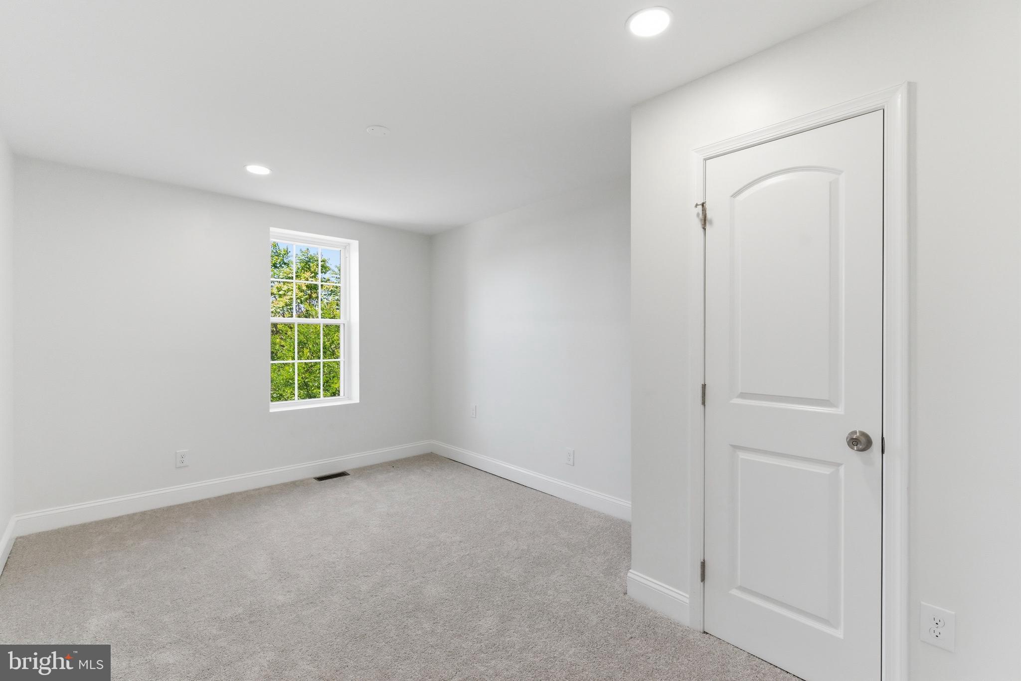 MARBLE HILL - Residential