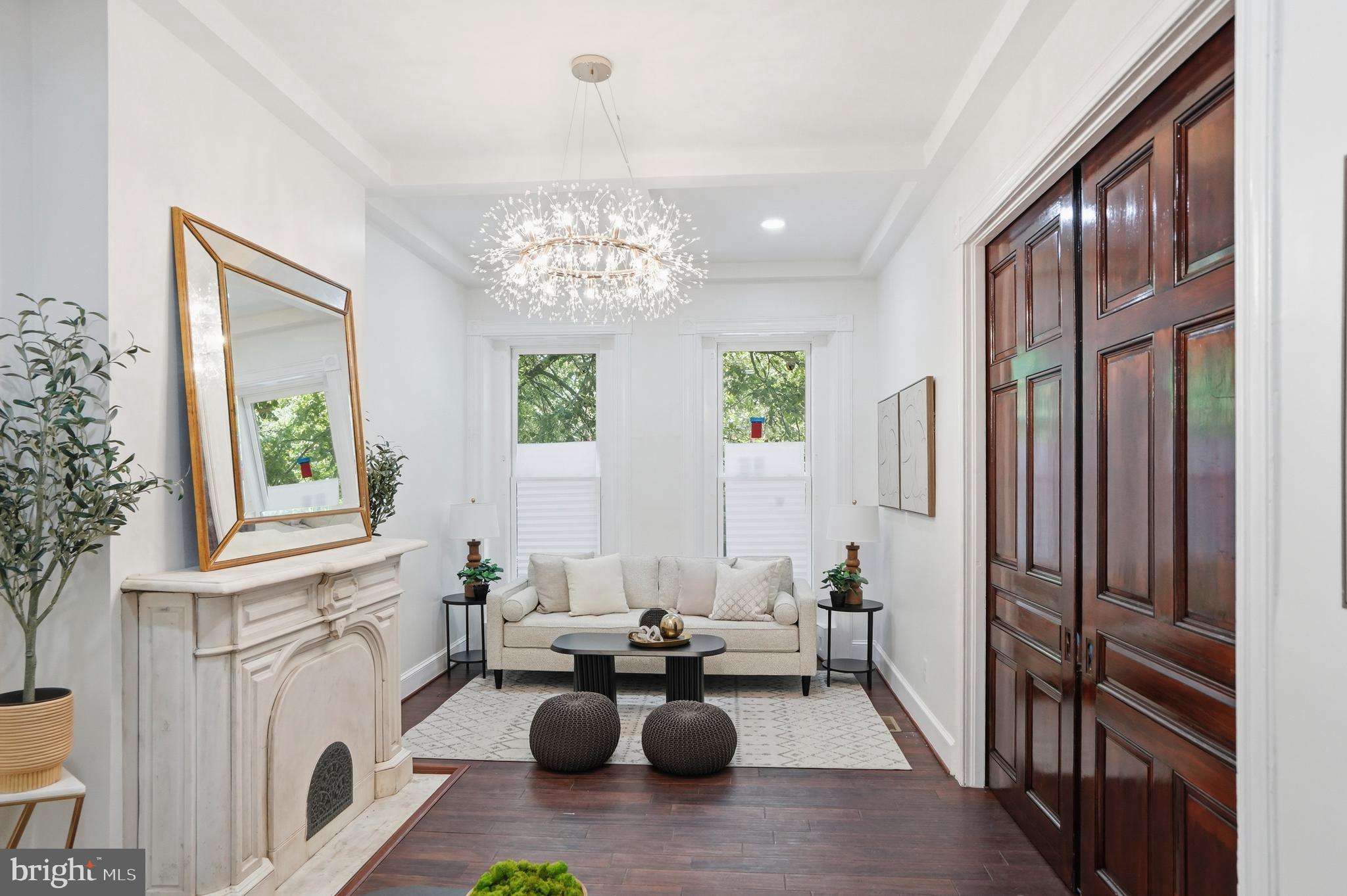 MARBLE HILL - Residential
