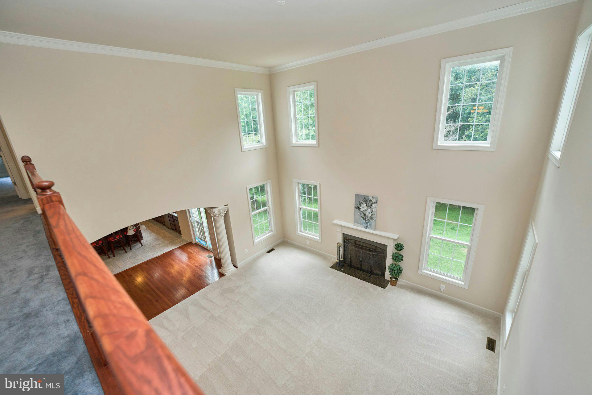 LOCKMEADE - Residential