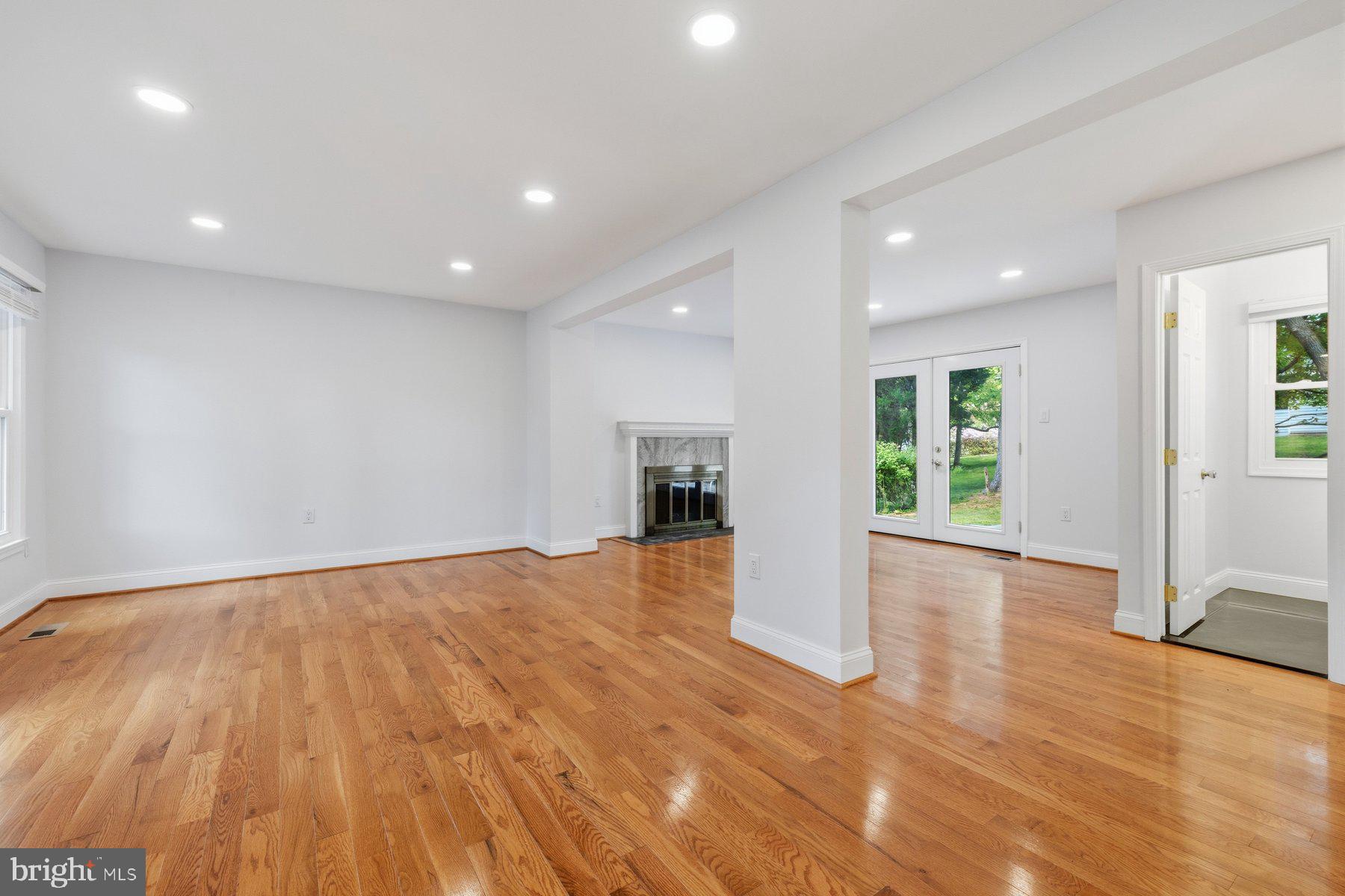 ROCKSHIRE - Residential