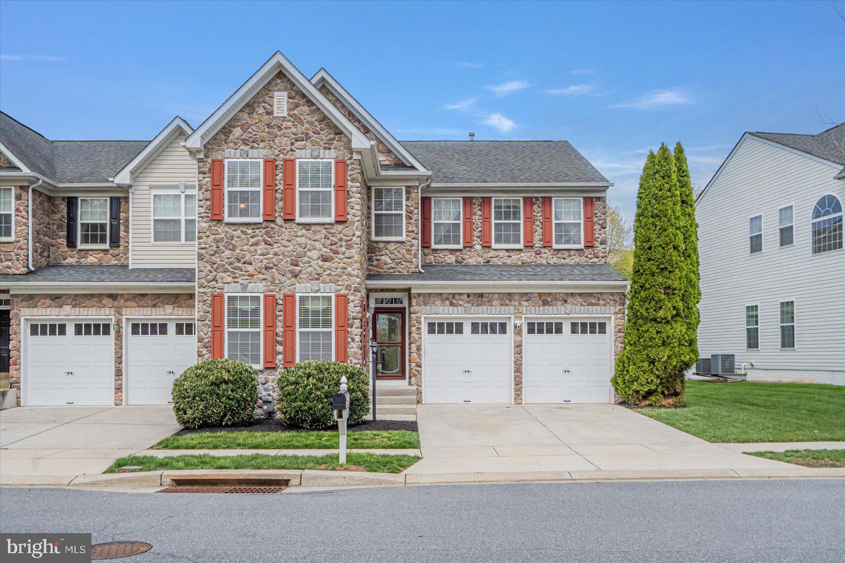 ORCHARD CROSSING - Residential