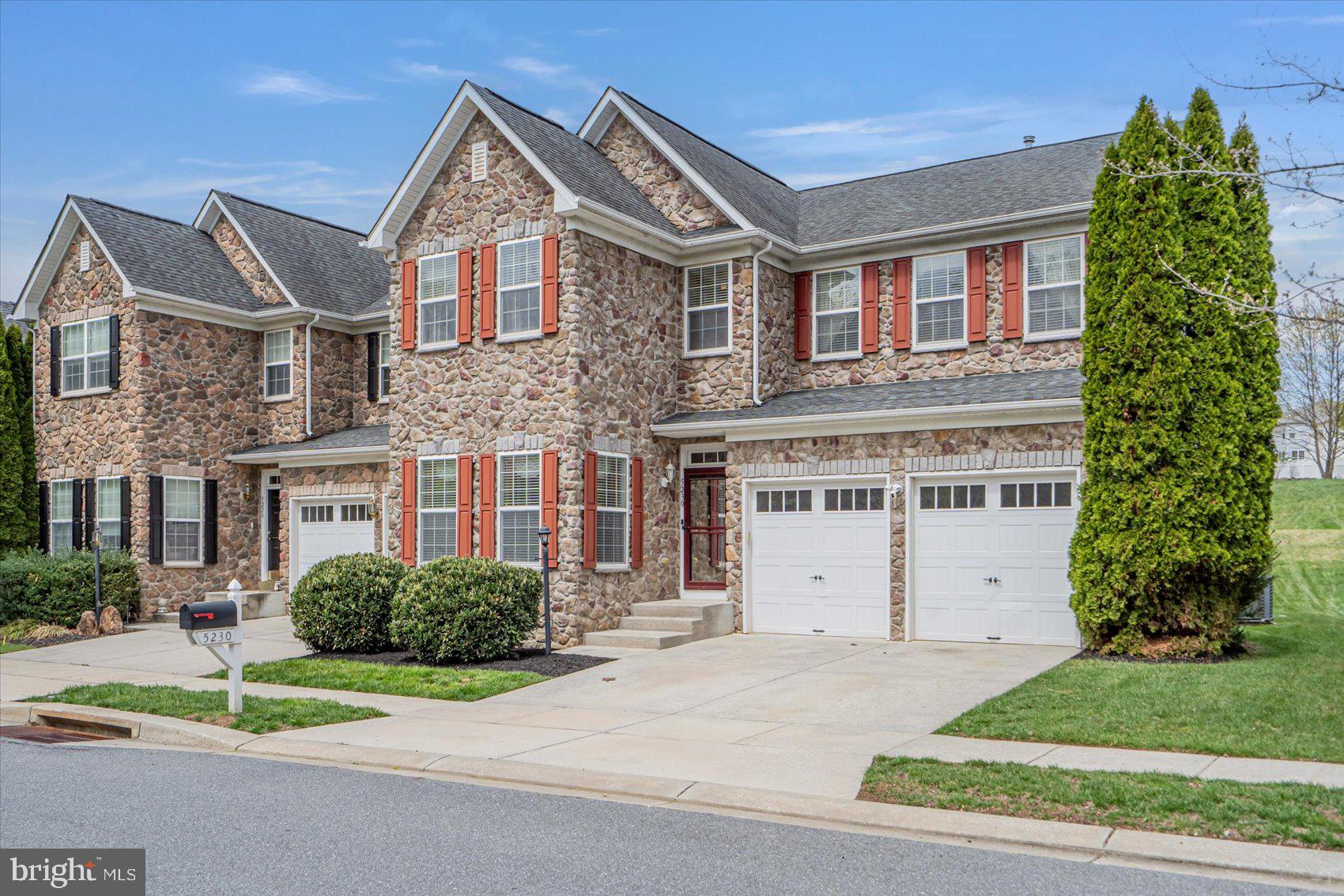 ORCHARD CROSSING - Residential