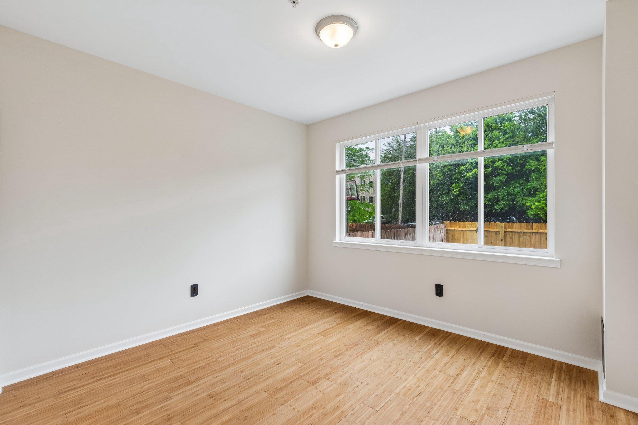 WEST POPLAR - Residential
