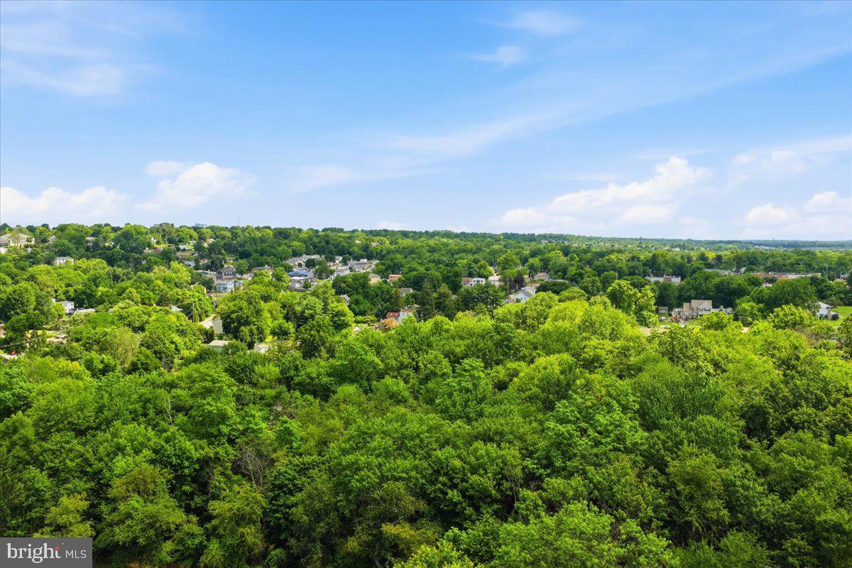 SUNNYSIDE FARMS - Residential
