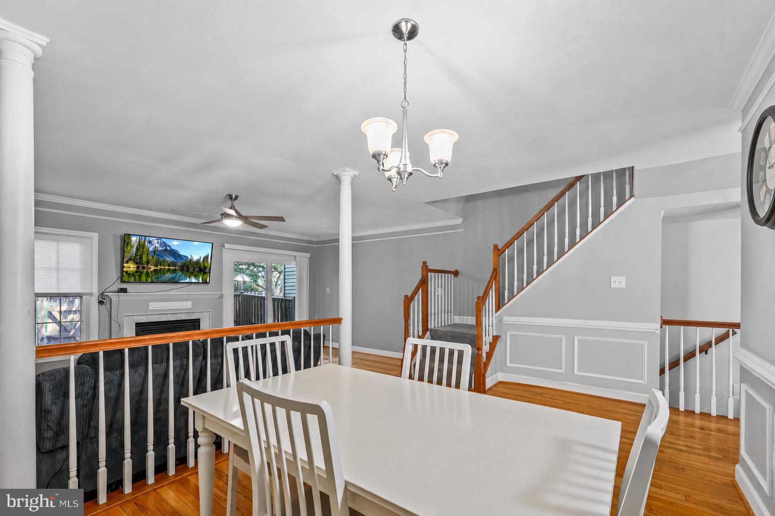 OVERLOOK POINTE - Residential
