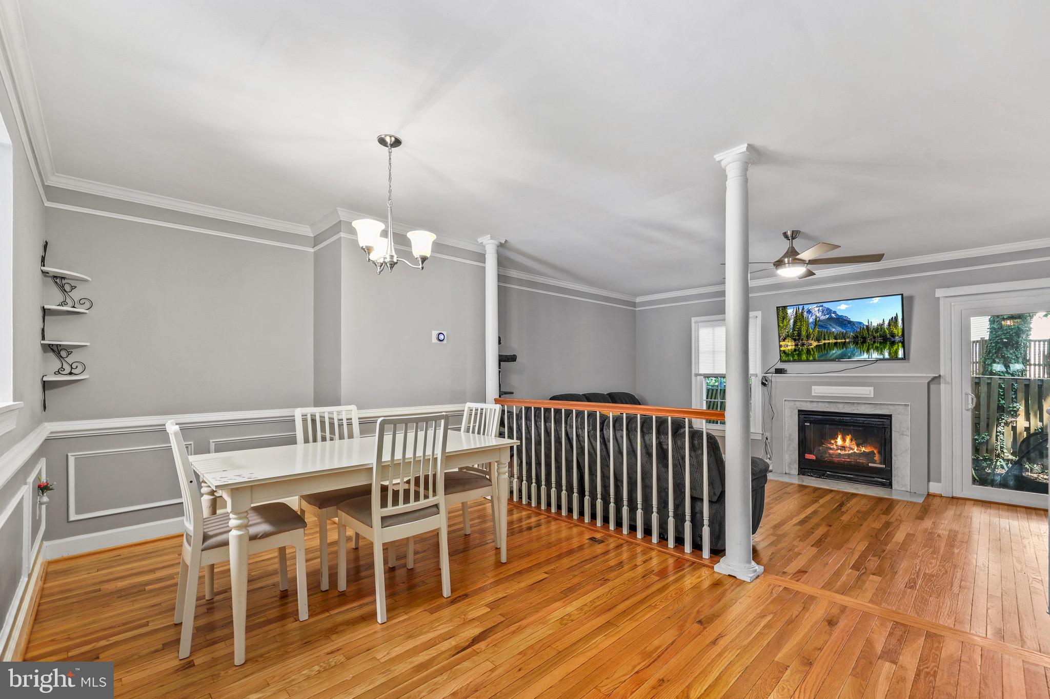 OVERLOOK POINTE - Residential
