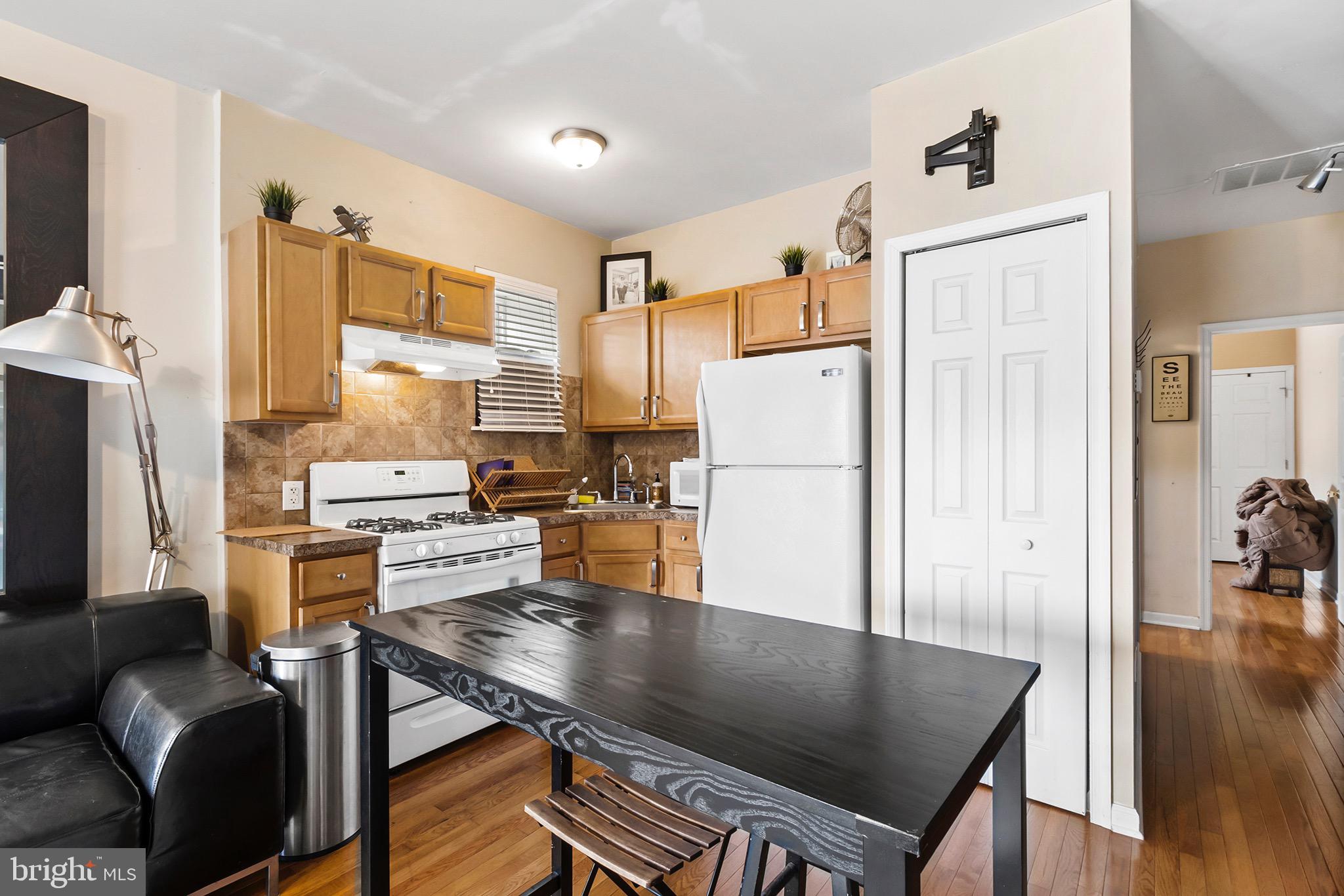 PHILADELPHIA (SOUTH) - Residential Income