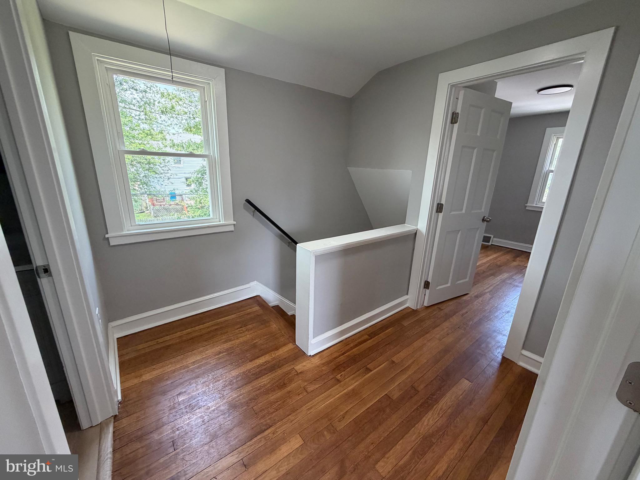 COLLINS PARK - Residential