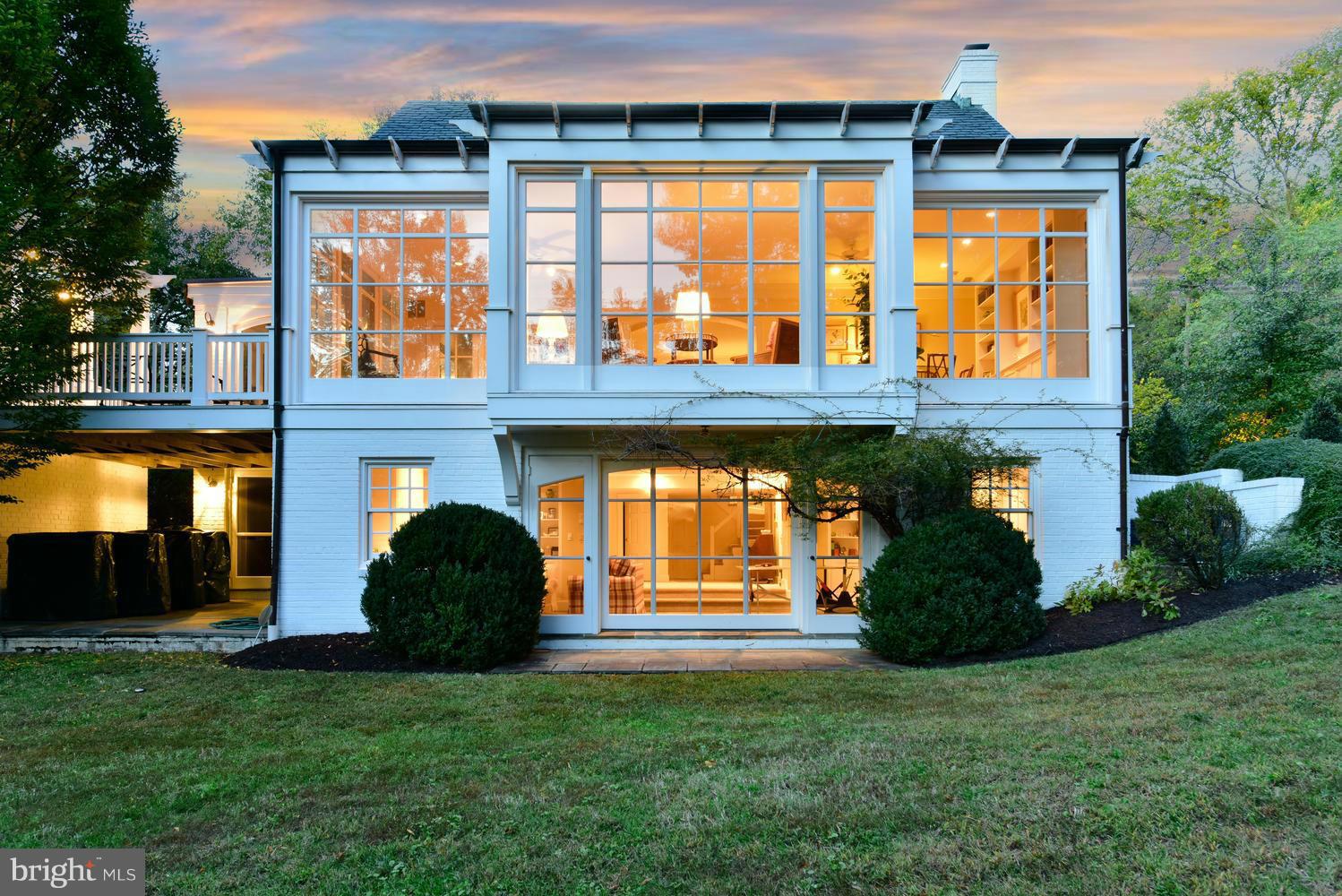 COLLEGE PARK - Residential