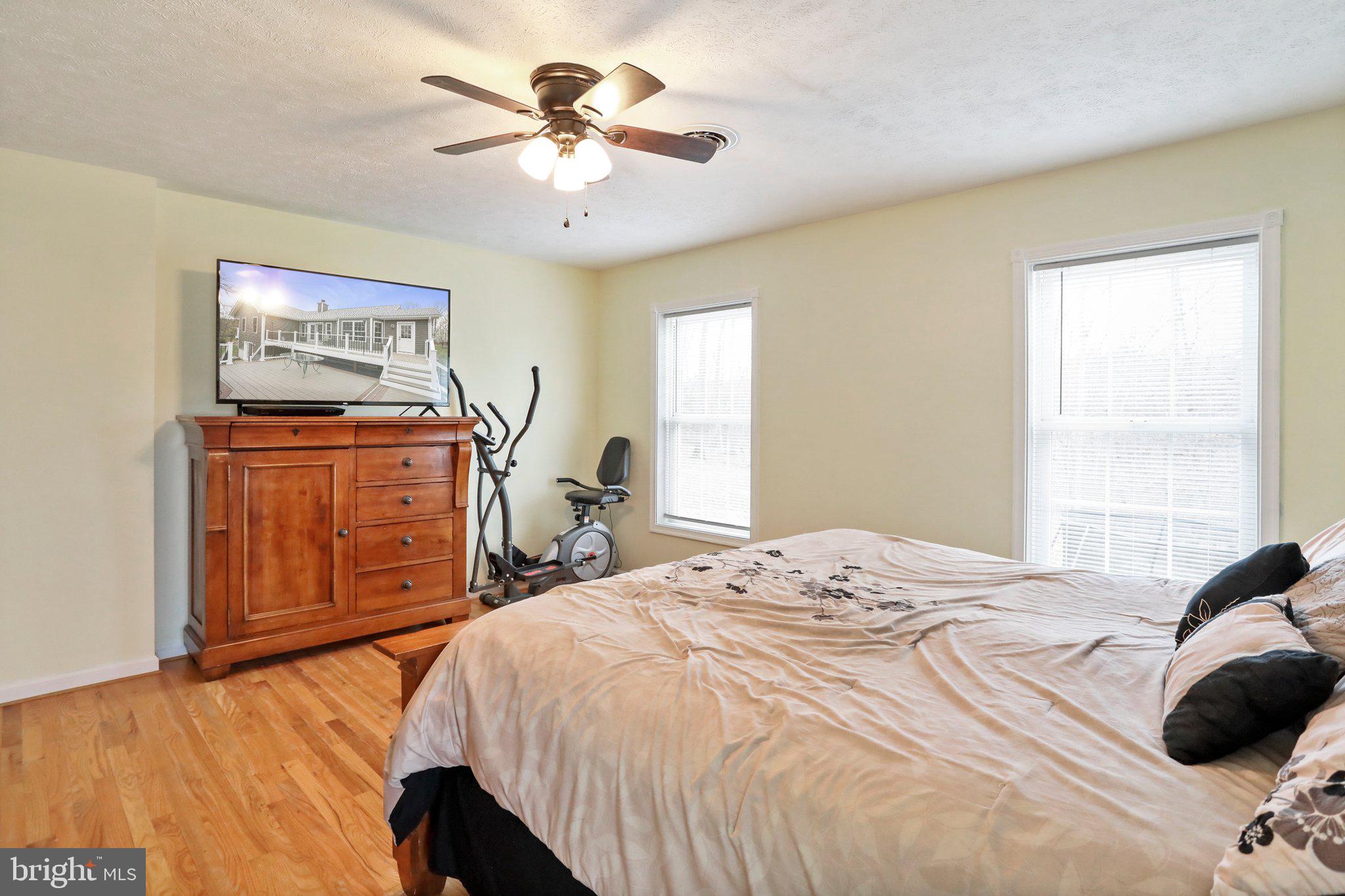 PINE RIDGE - Residential