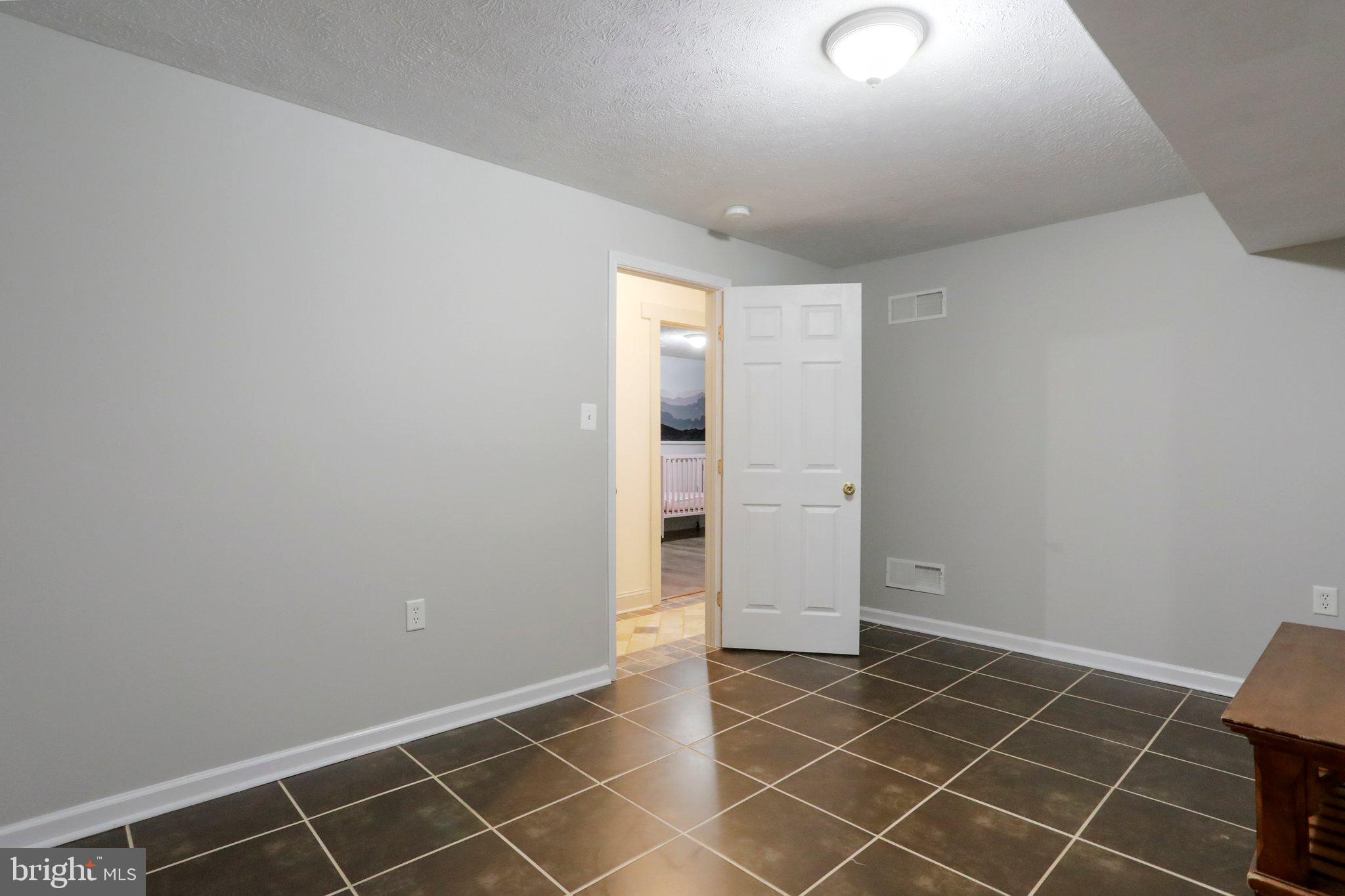 PINE RIDGE - Residential