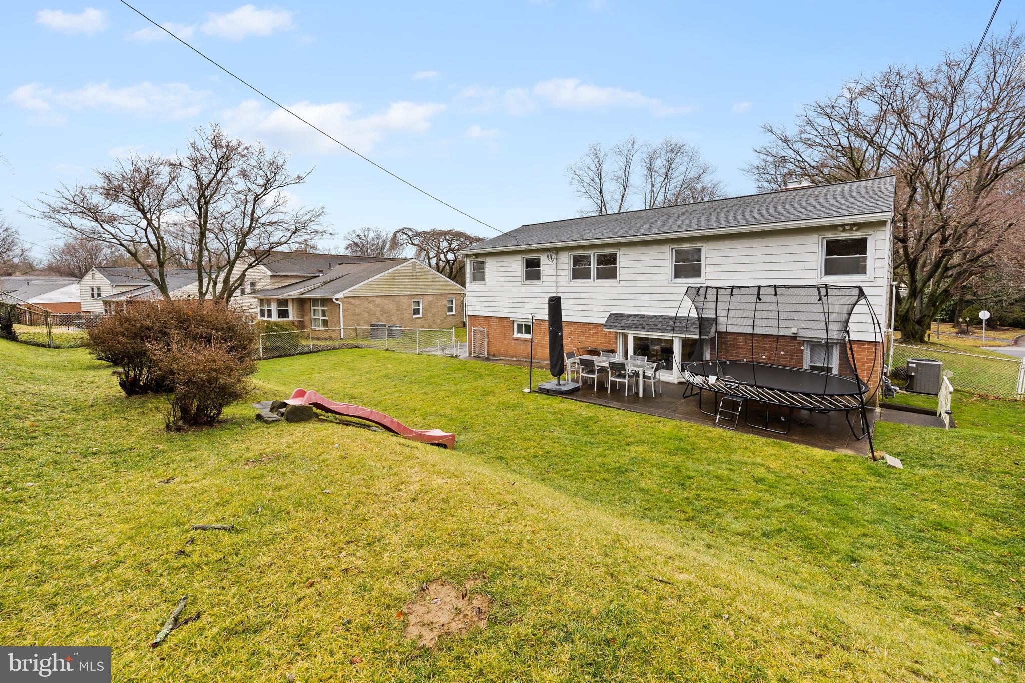 GREEN HILL - Residential