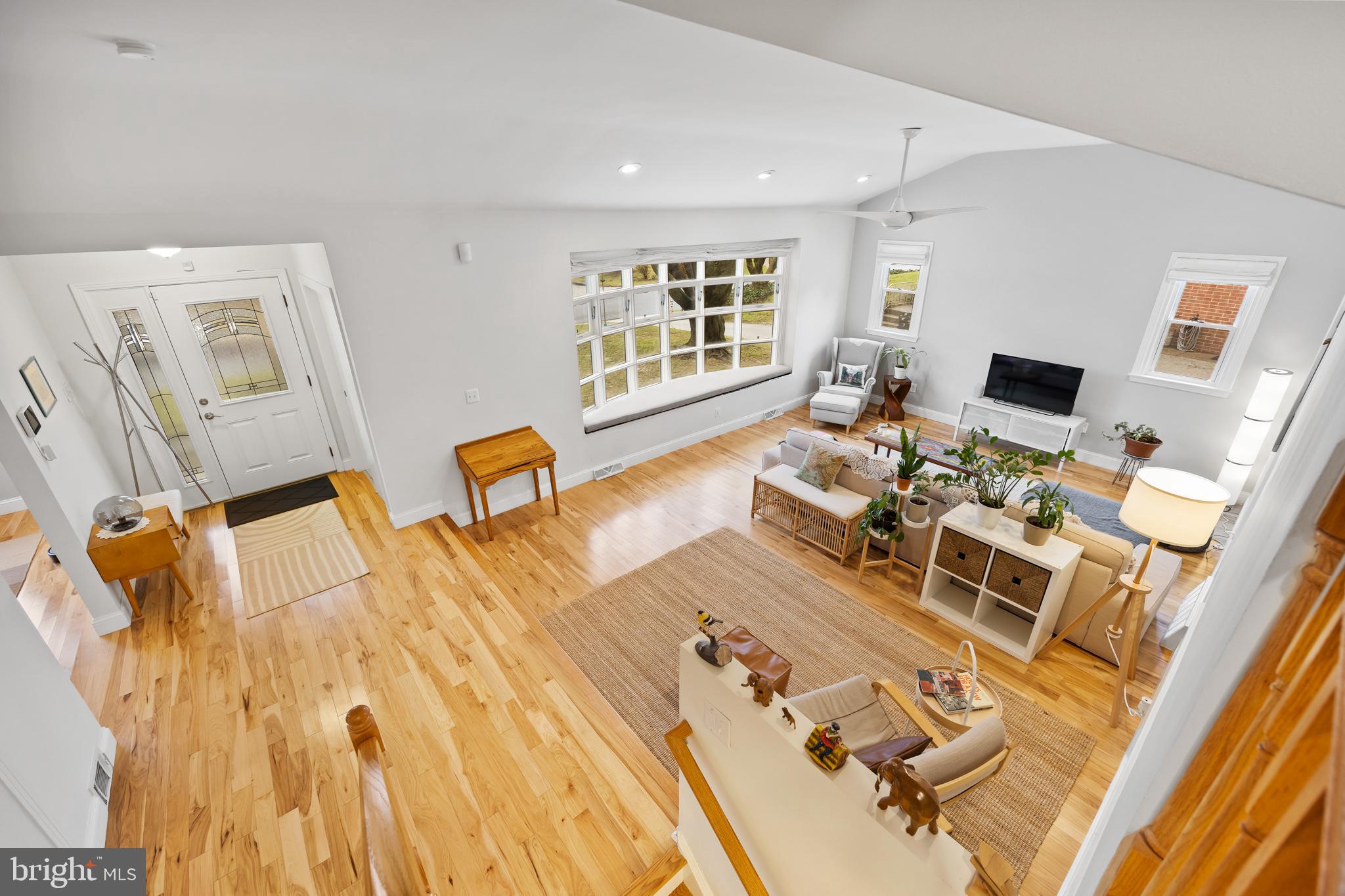 GREEN HILL - Residential