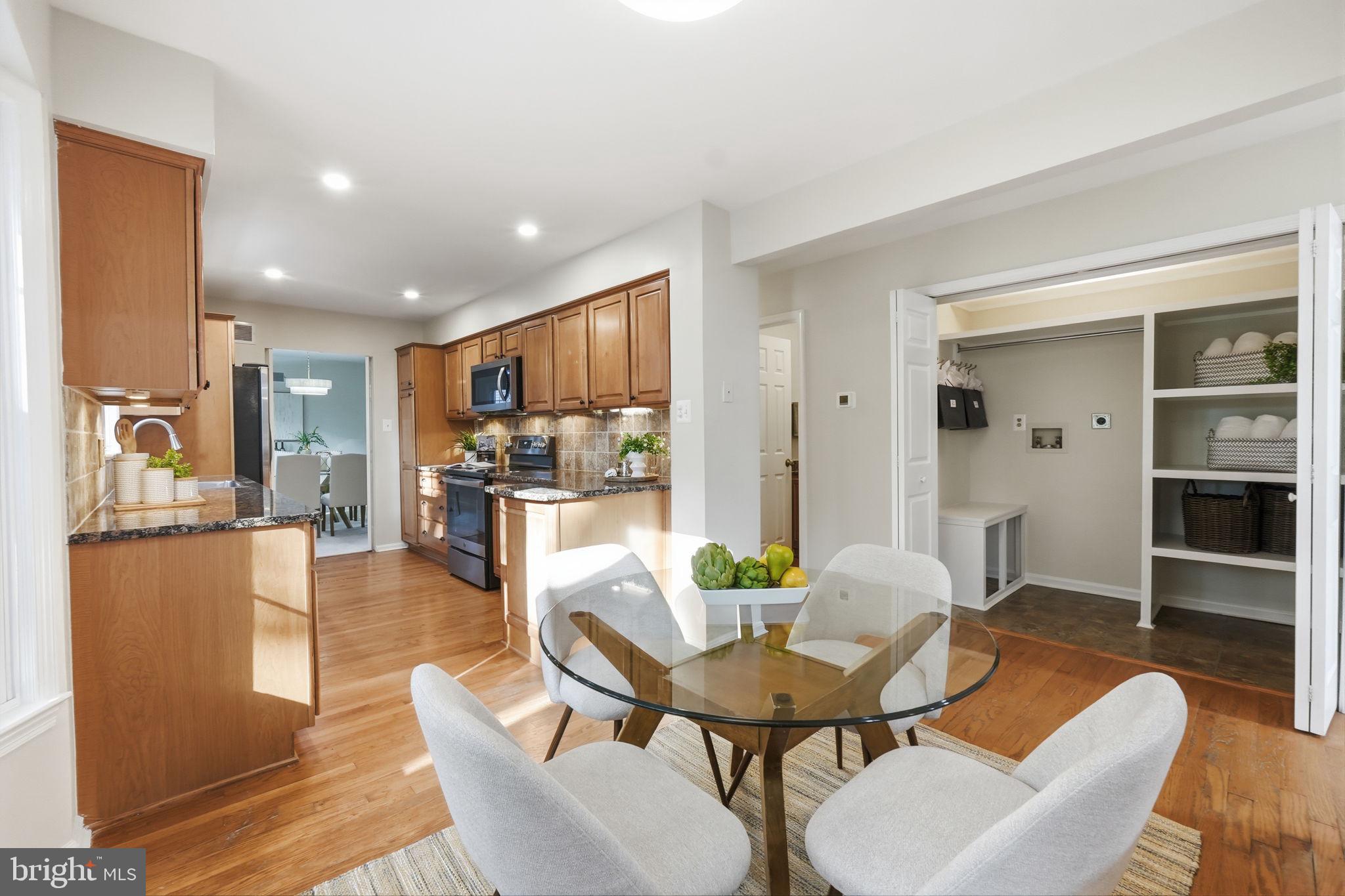 BURKE CENTRE - Residential