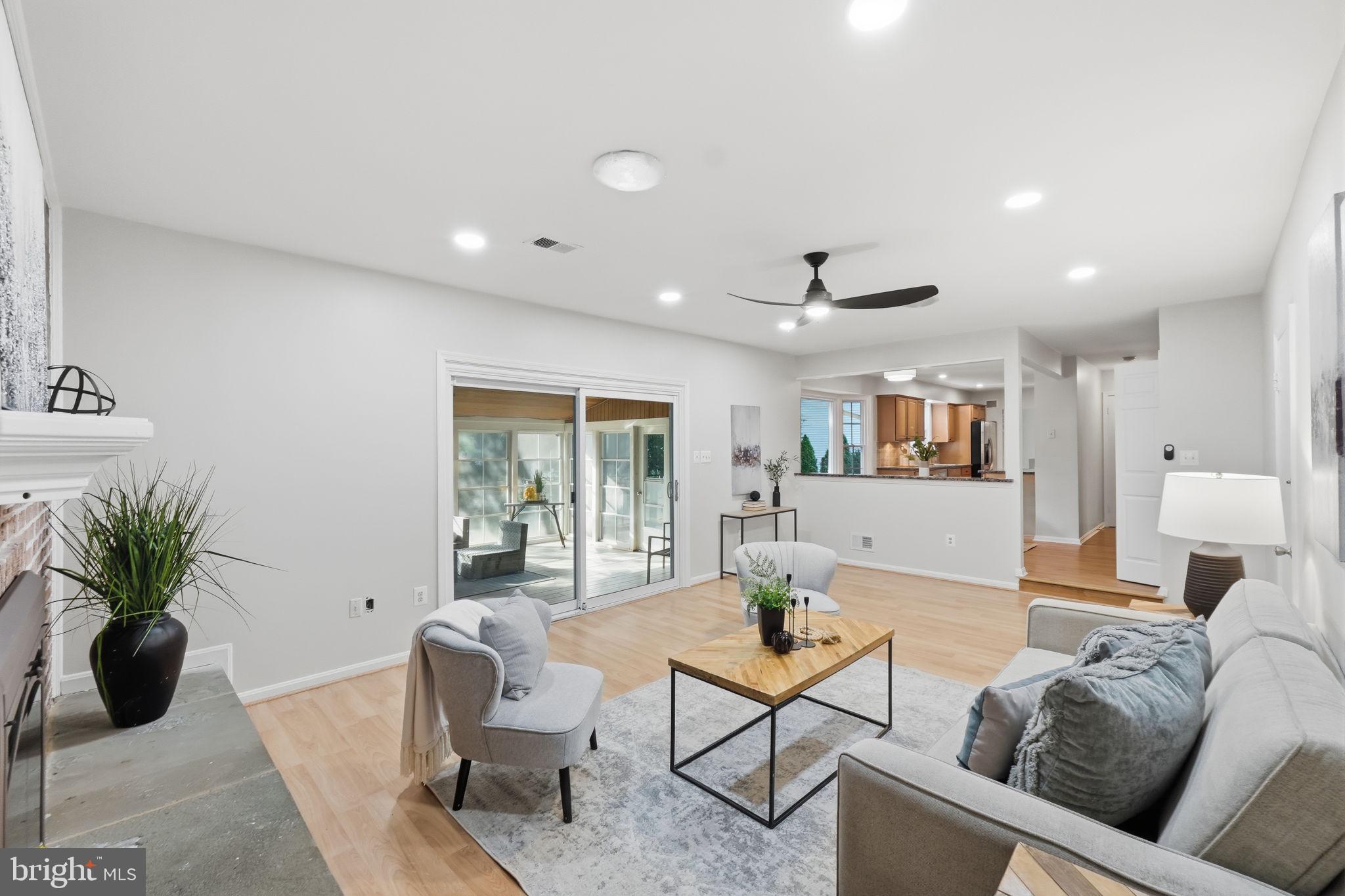 BURKE CENTRE - Residential
