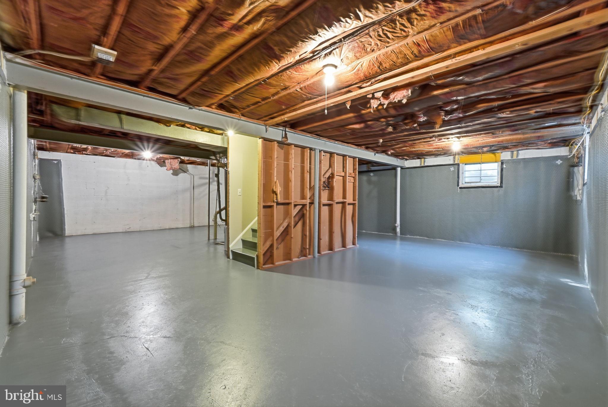 BURKE CENTRE - Residential