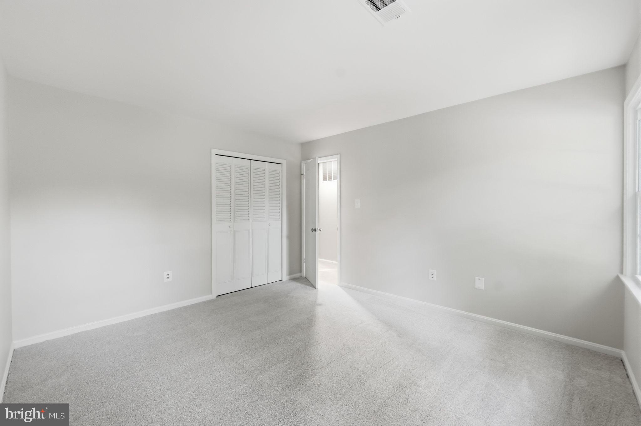 BURKE CENTRE - Residential