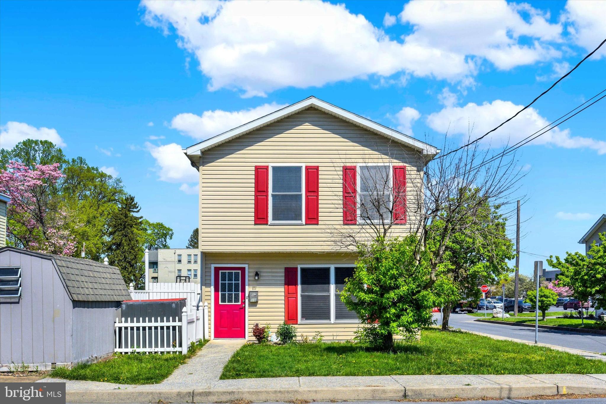 Welcome to this beautifully updated townhome in the desirable Chestnut Street community, located in Mechanicsburg School District. This home features 3 bedrooms and 1.5 baths, offering a perfect blend of comfort and style. The kitchen is a standout with granite countertops, a sleek tile backsplash, and stainless-steel appliances—perfect for the home chef. Additional conveniences include a washer and dryer, natural gas heat, and central air for year-round comfort. Enjoy outdoor living on the rear deck overlooking a fully fenced yard and take advantage of the storage shed for extra space. All this, just minutes from local shopping, dining, and everyday conveniences. Don't miss the opportunity to make this move-in-ready home yours!