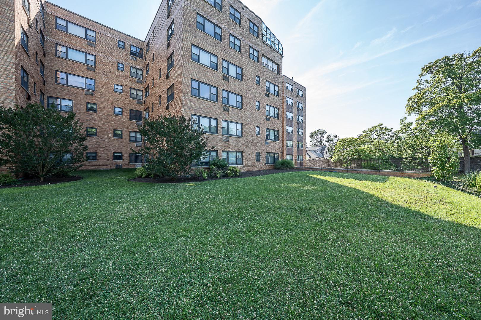 LATCHS LANE - Residential