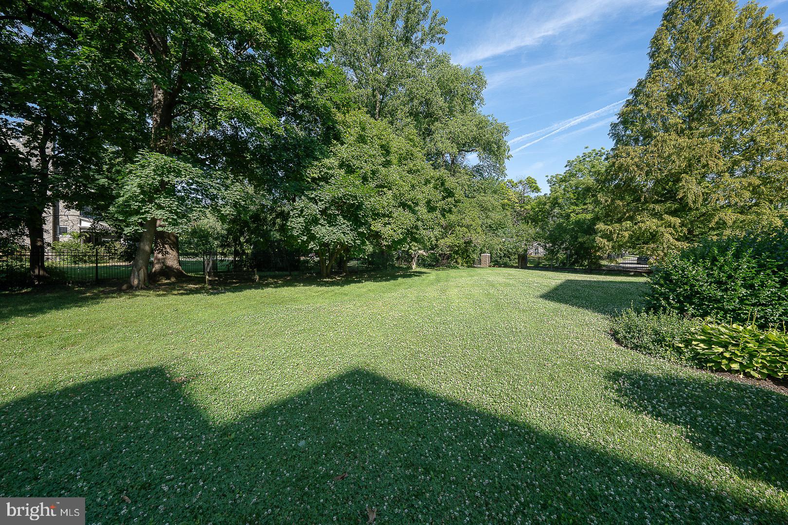 LATCHS LANE - Residential