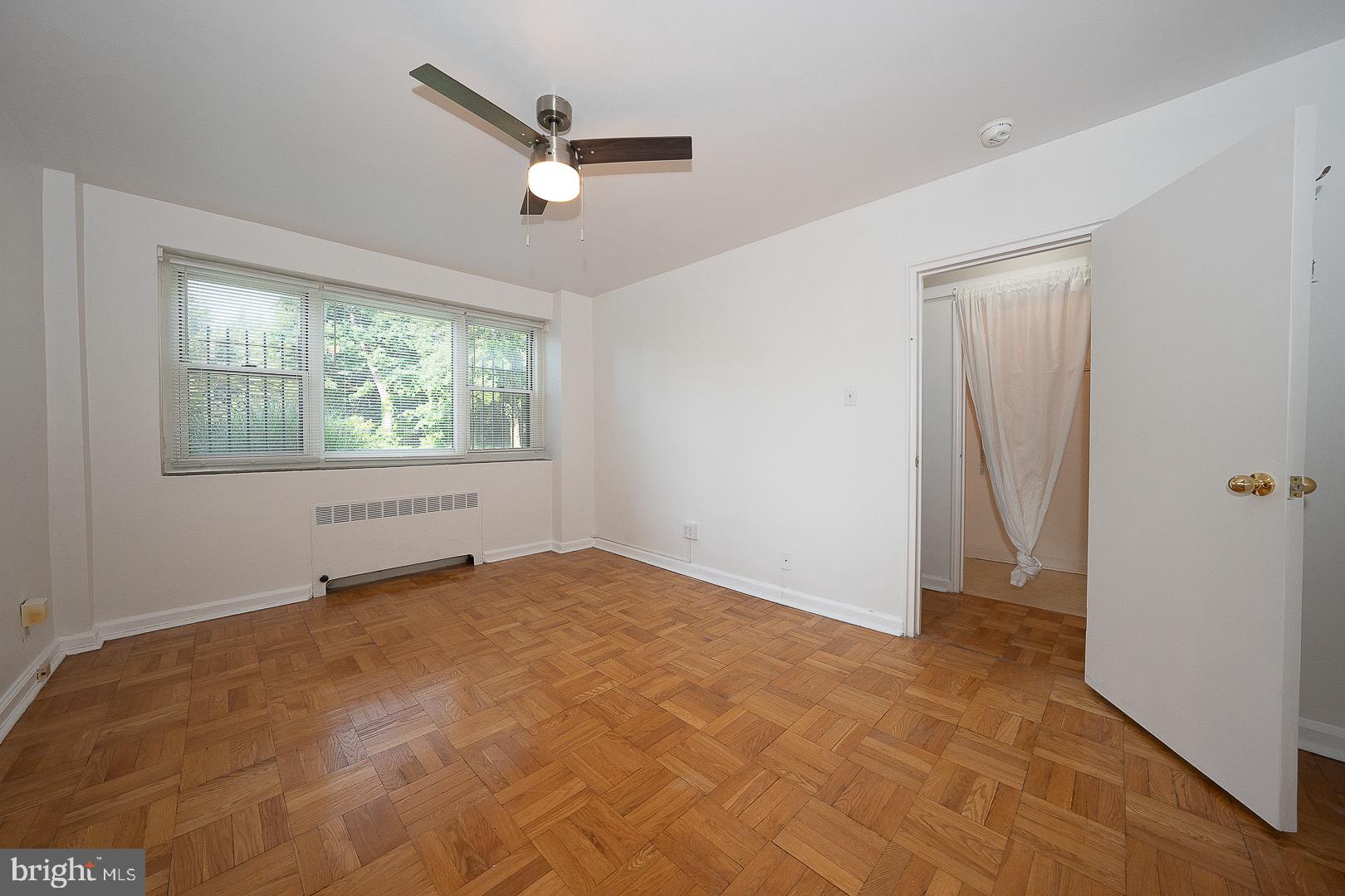 LATCHS LANE - Residential