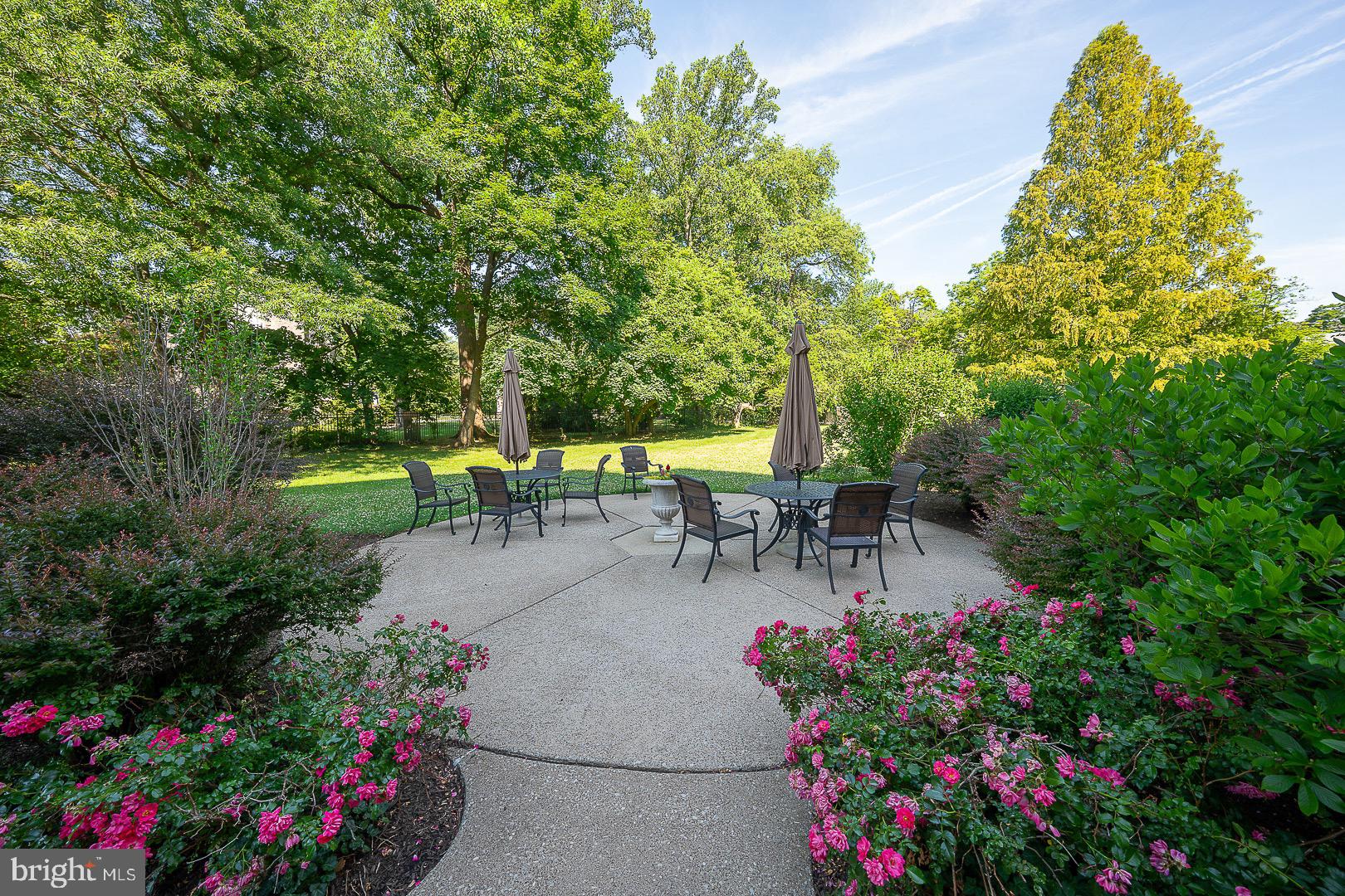 LATCHS LANE - Residential